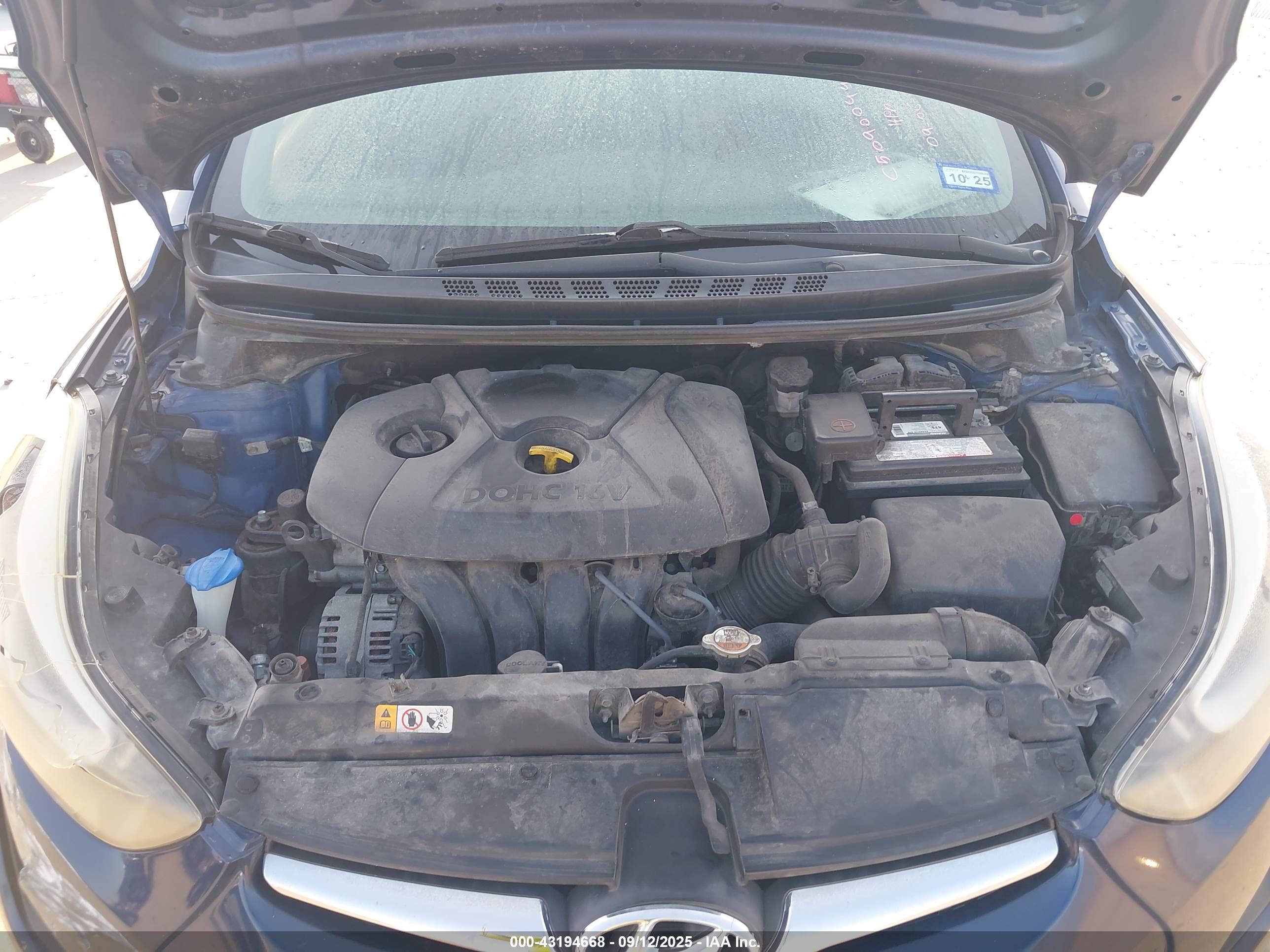HYUNDAI ELANTRA image 10