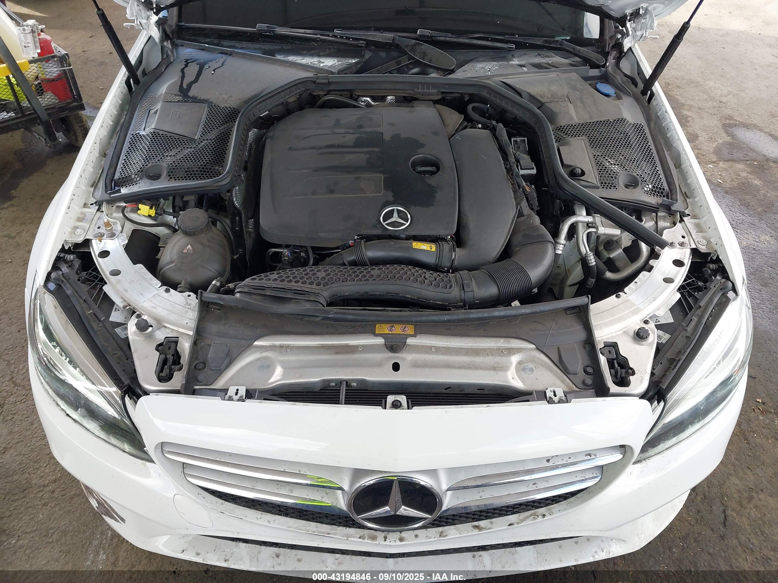 MERCEDES-BENZ C image 10