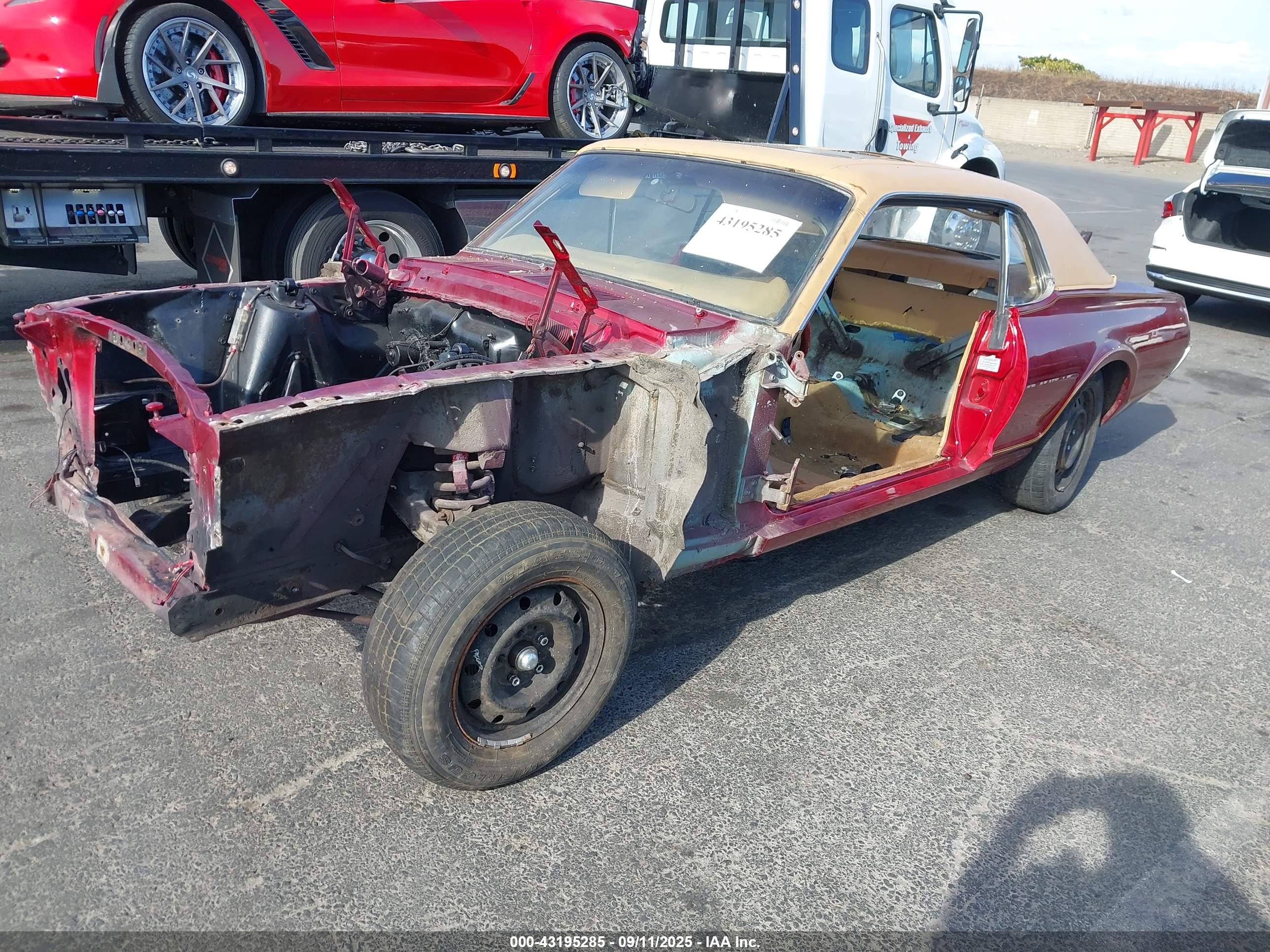 MERCURY COUGAR image 2