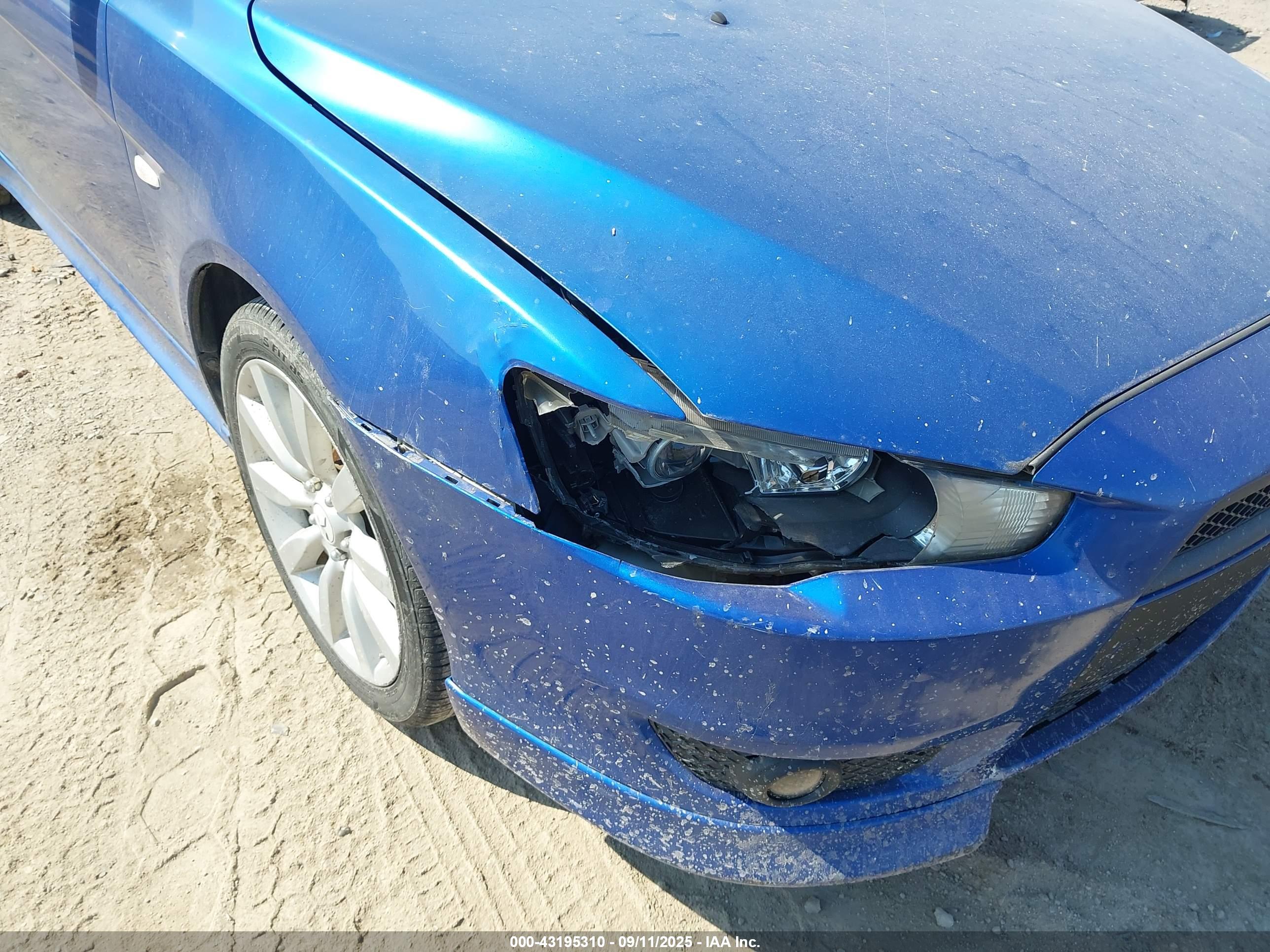 MITSUBISHI LANCER image 6