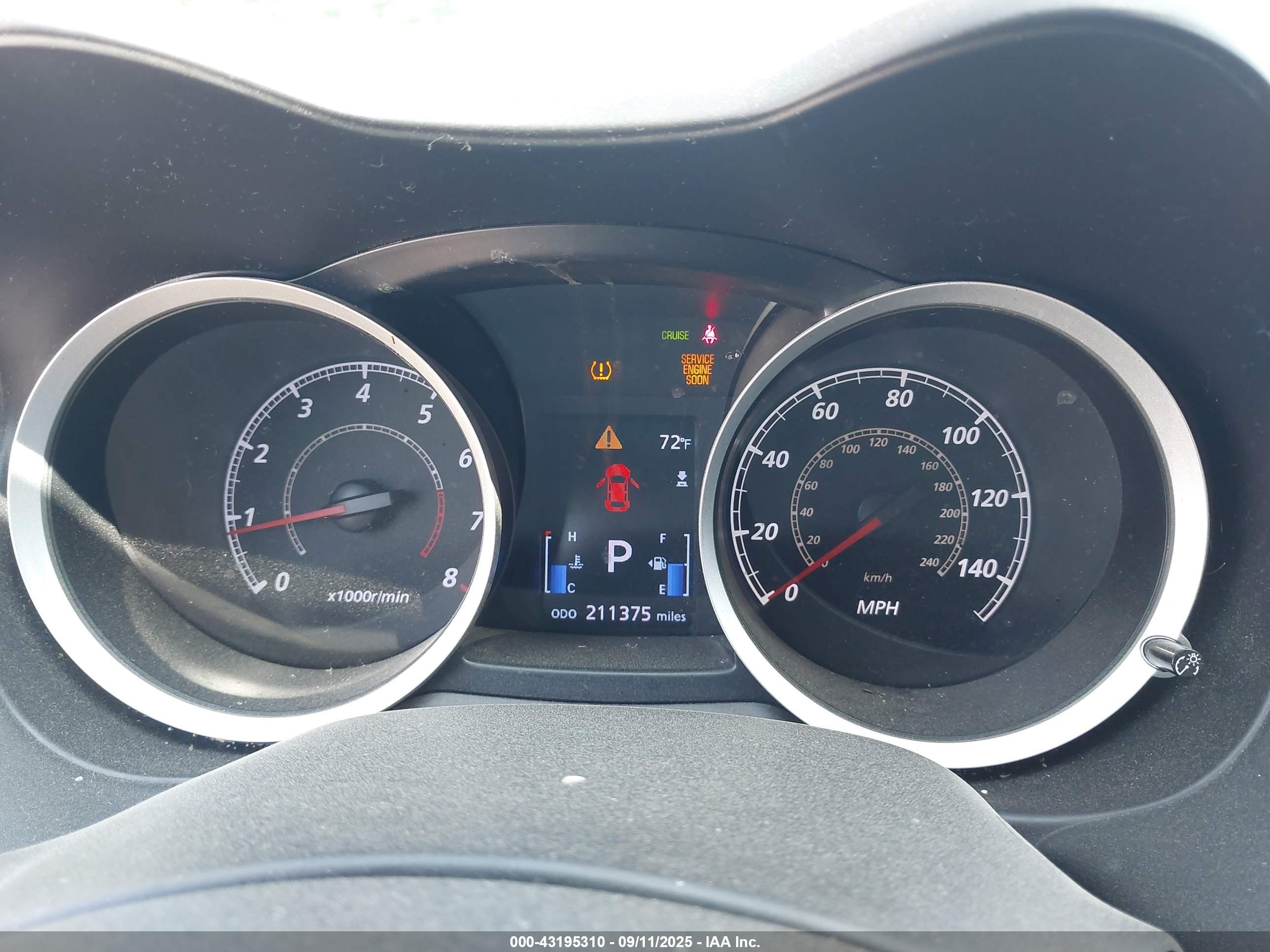MITSUBISHI LANCER image 7