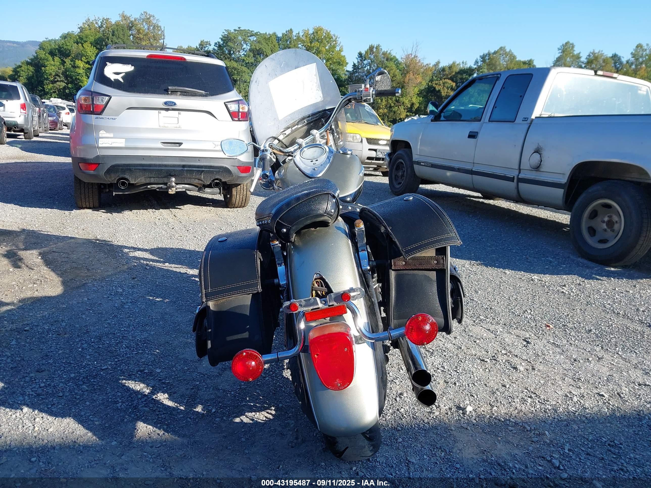 YAMAHA XV1600 image 6