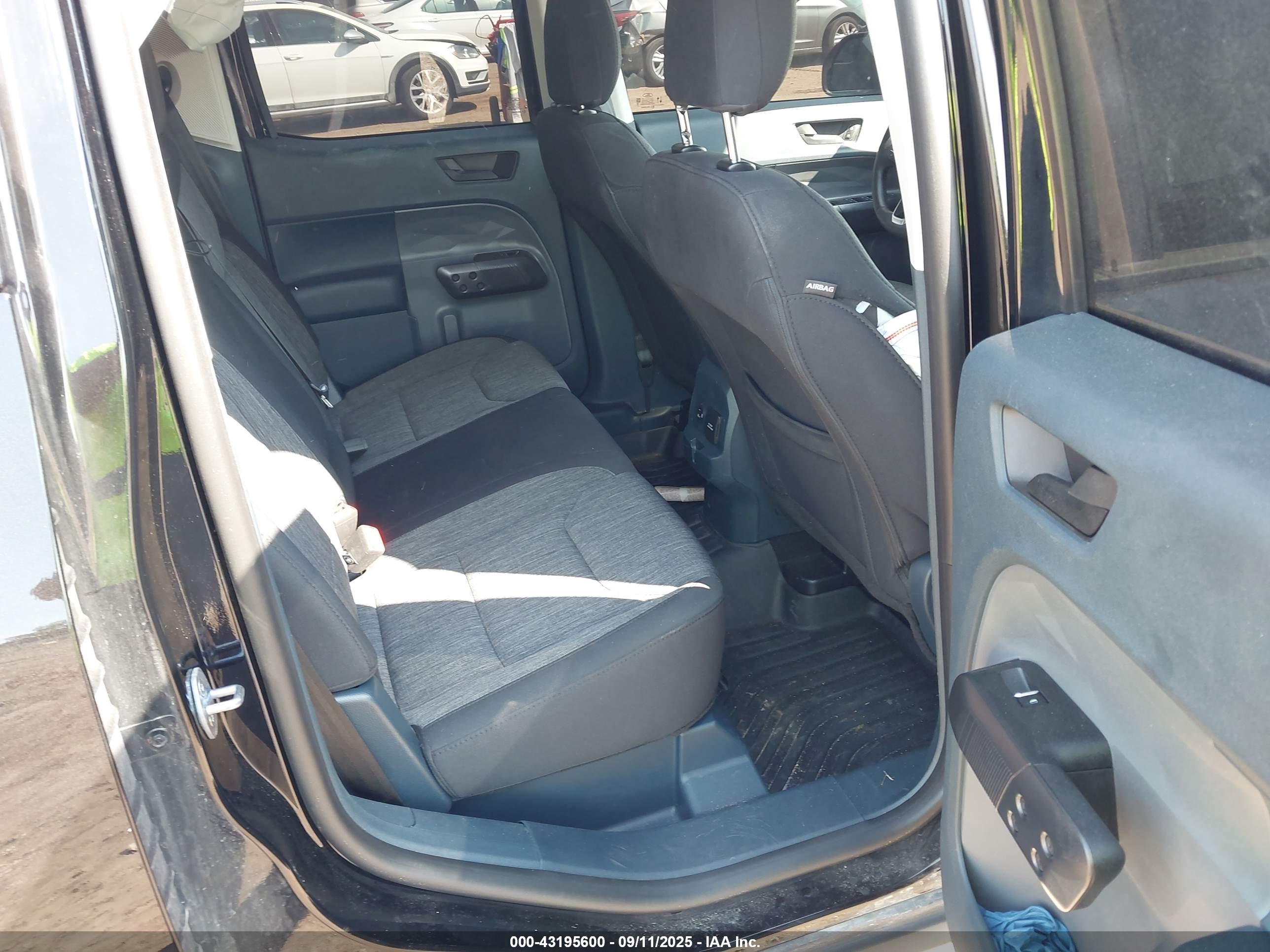 FORD MAVERICK image 8