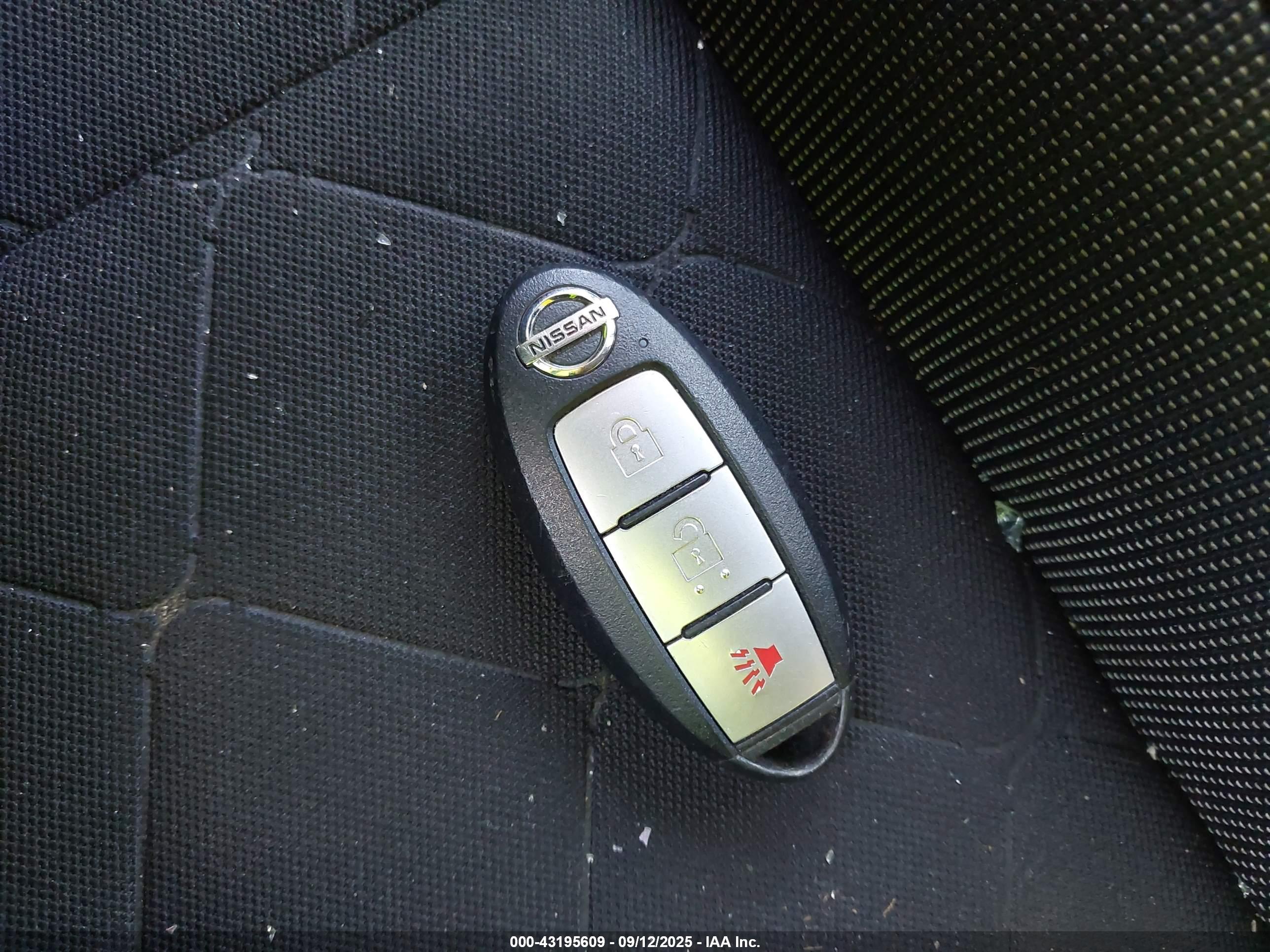 NISSAN KICKS image 11