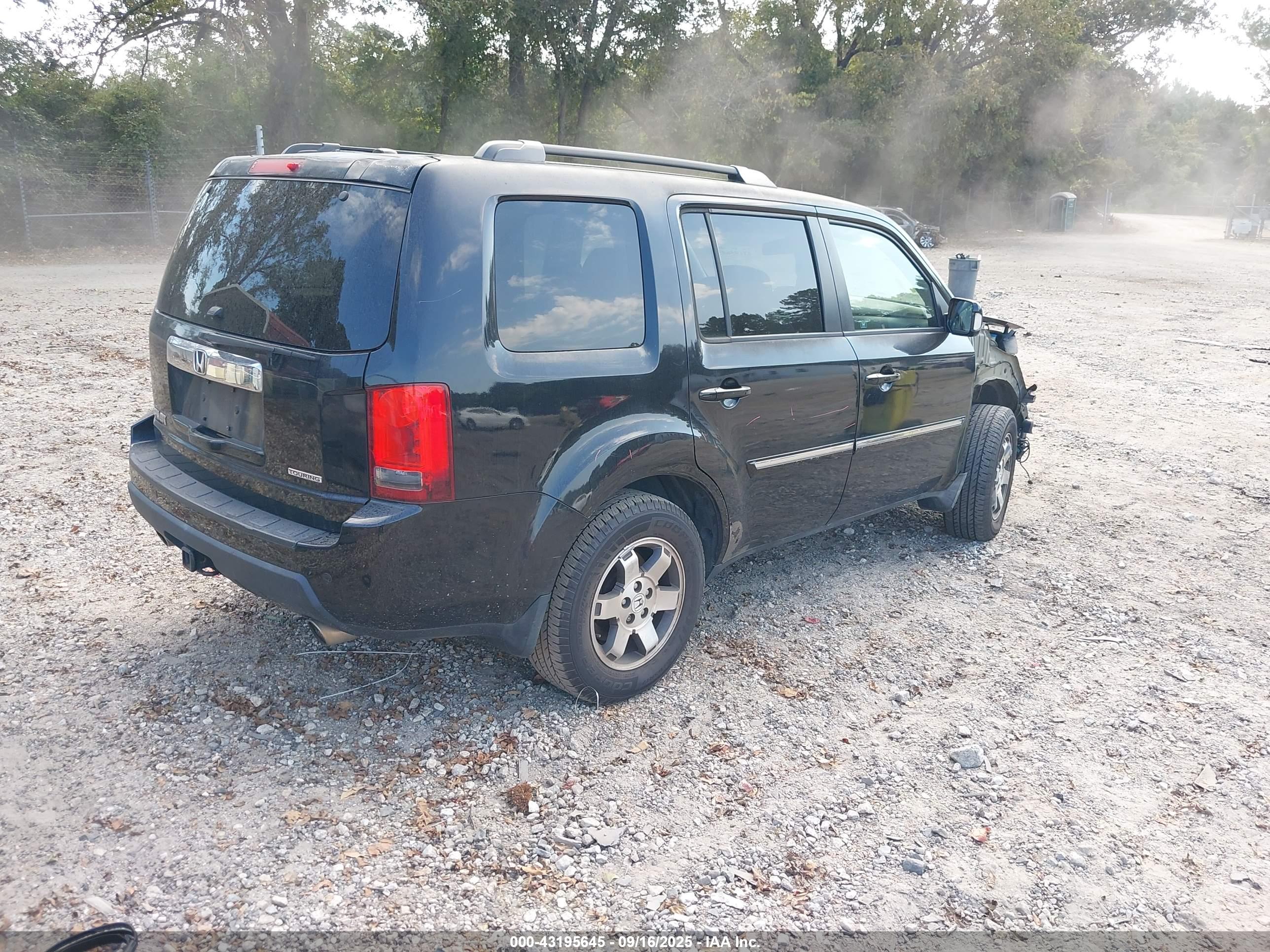 HONDA PILOT image 4