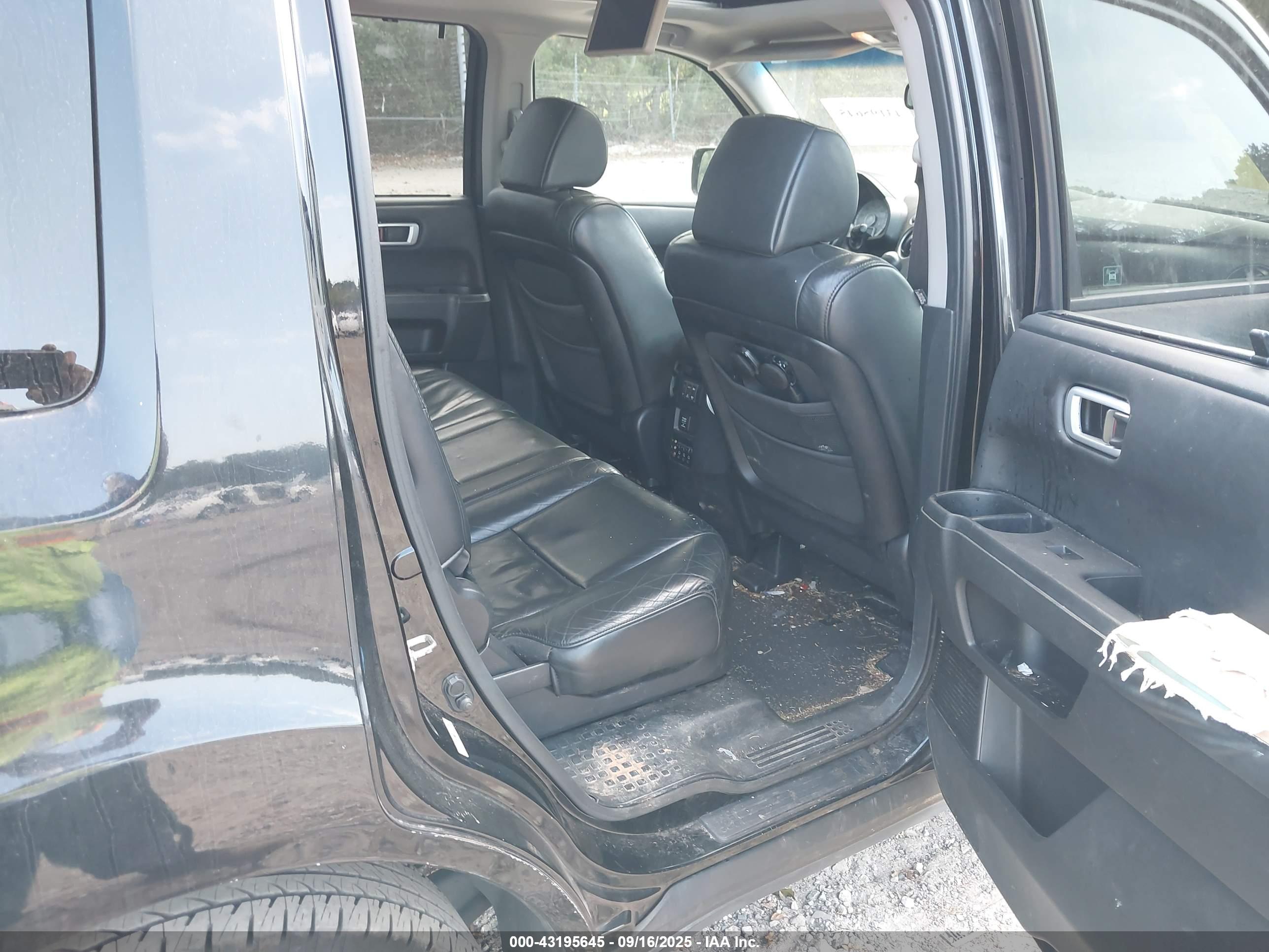 HONDA PILOT image 8
