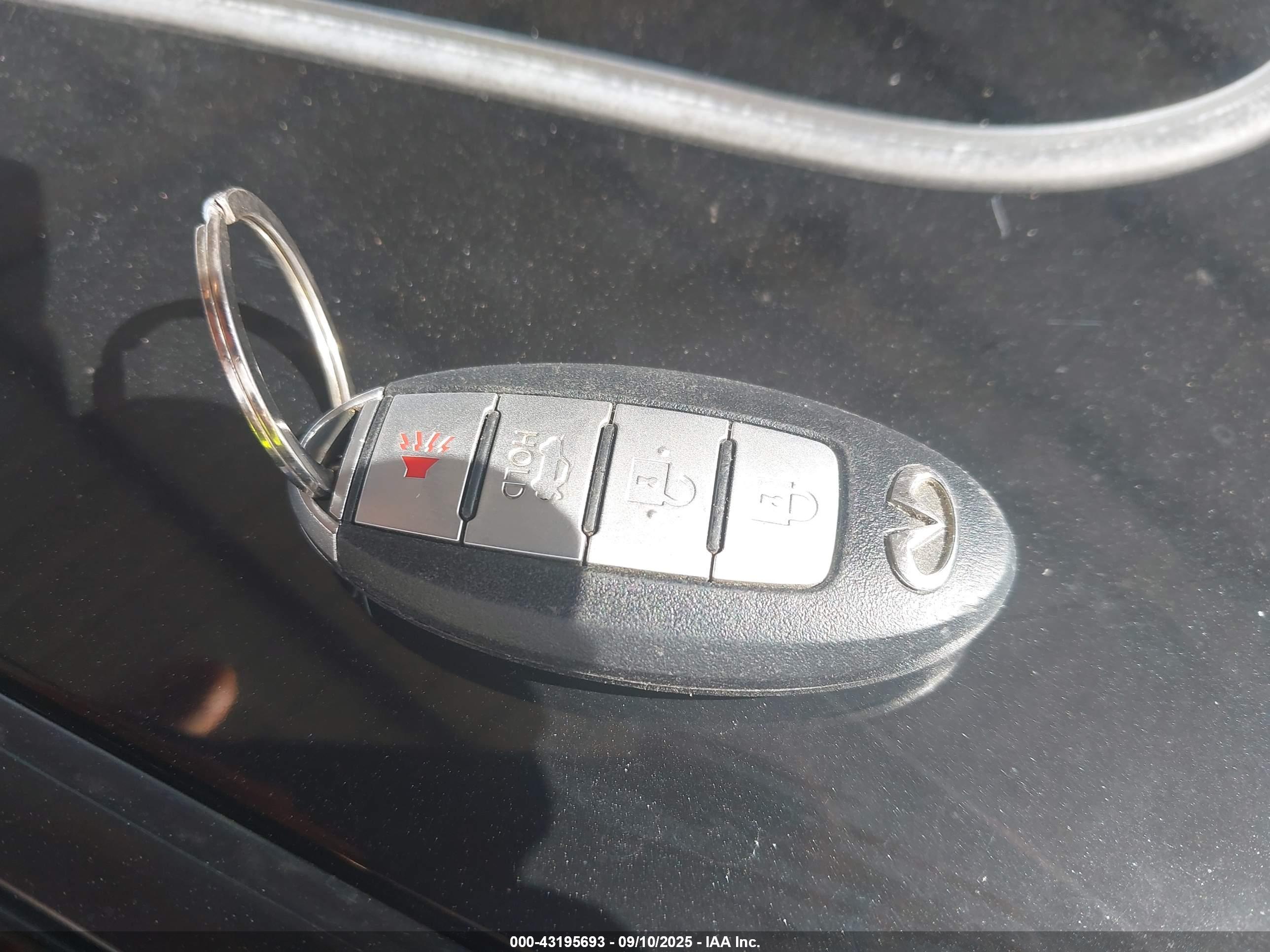 INFINITI Q50 image 11