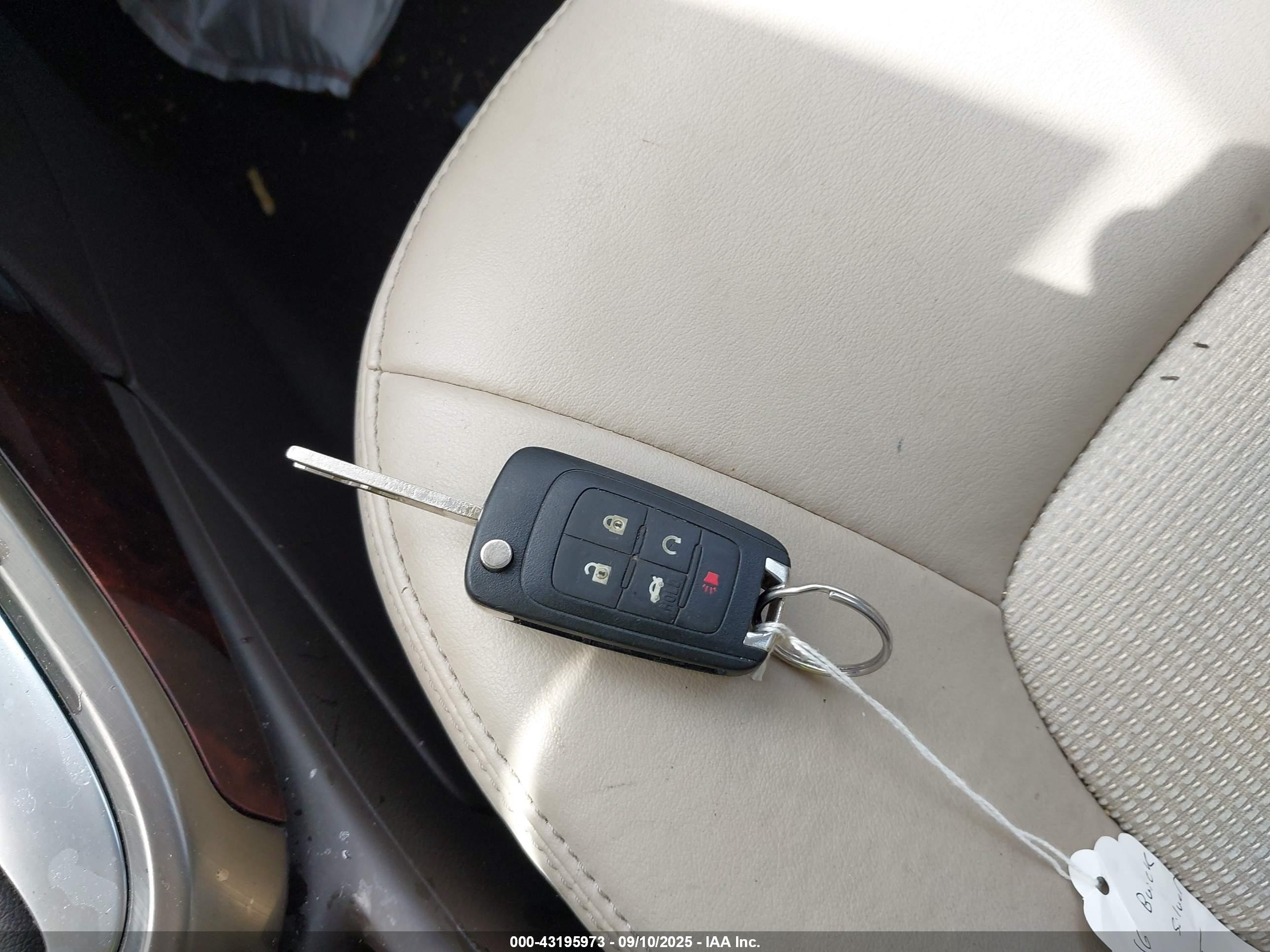 BUICK VERANO image 11