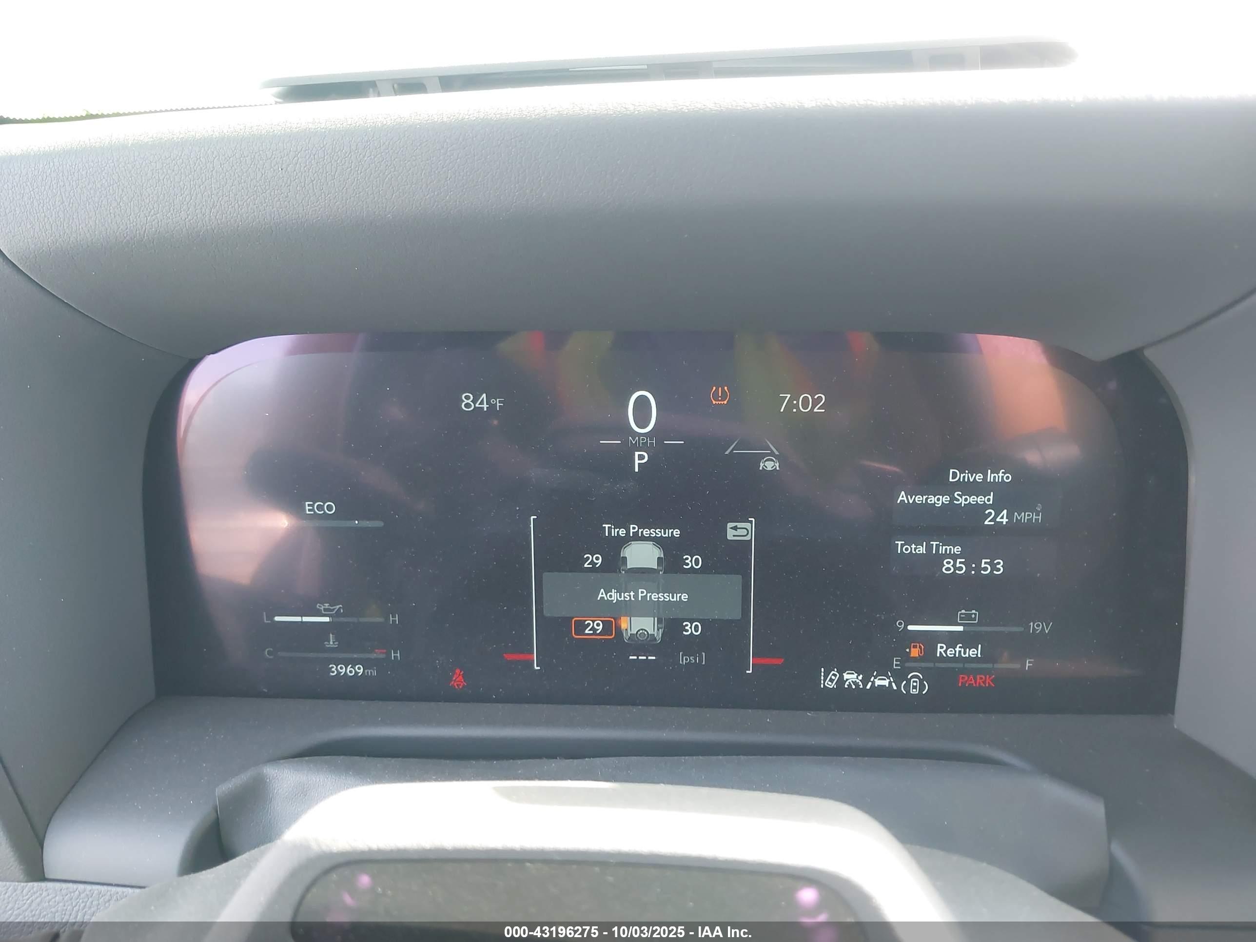 LEXUS GX image 7