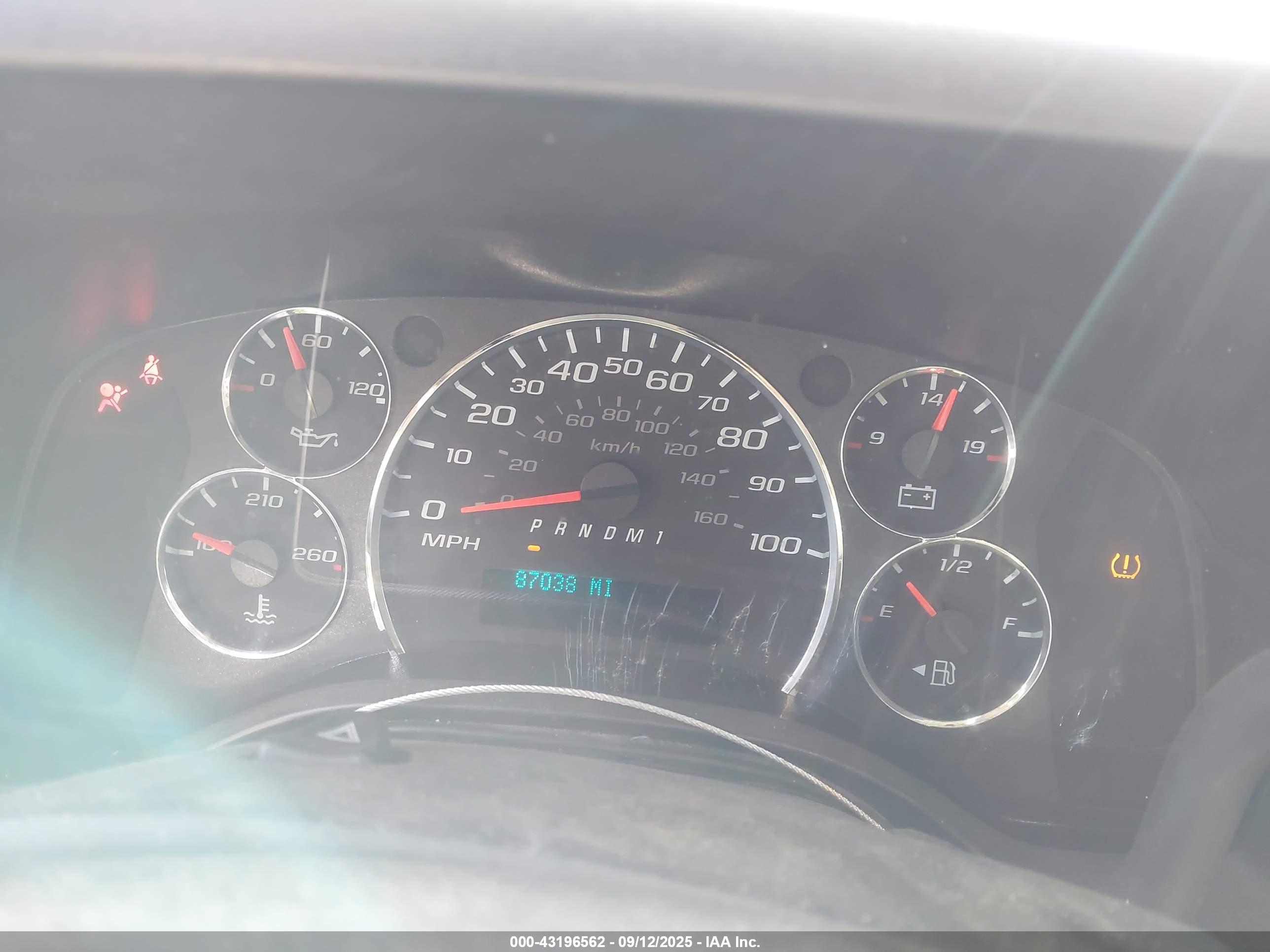 GMC SAVANA image 7