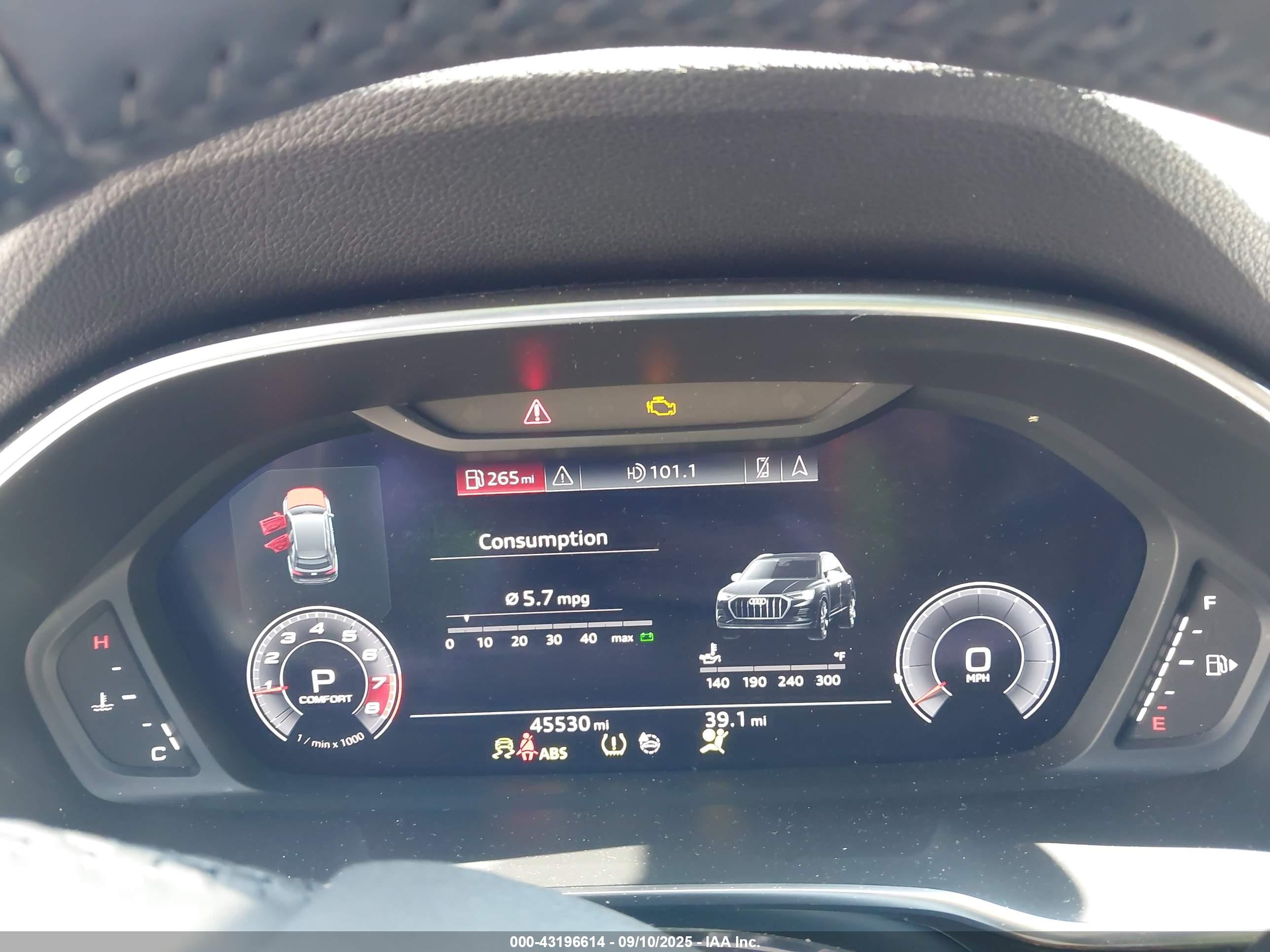 AUDI Q3 image 7
