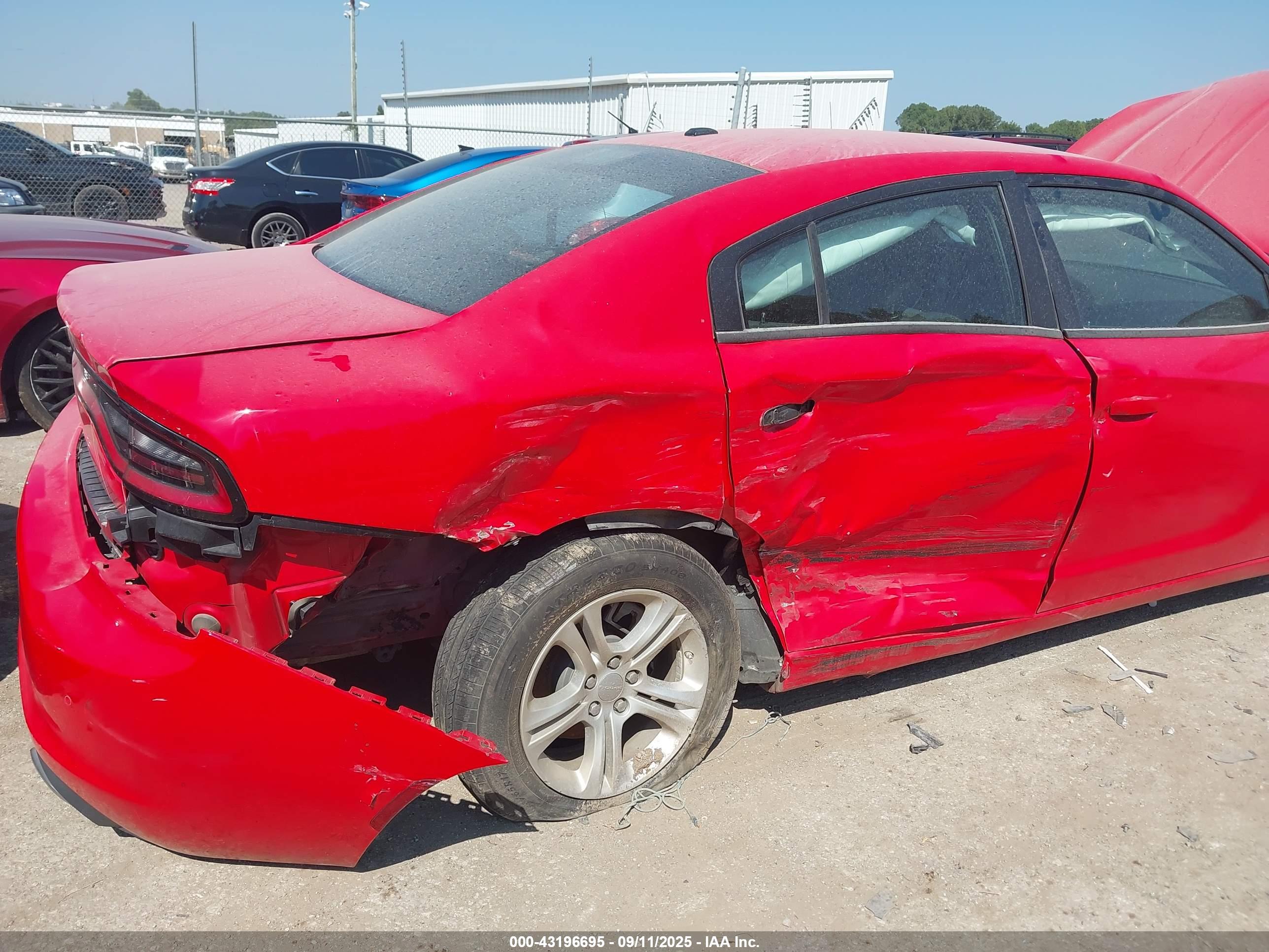 DODGE CHARGER image 6