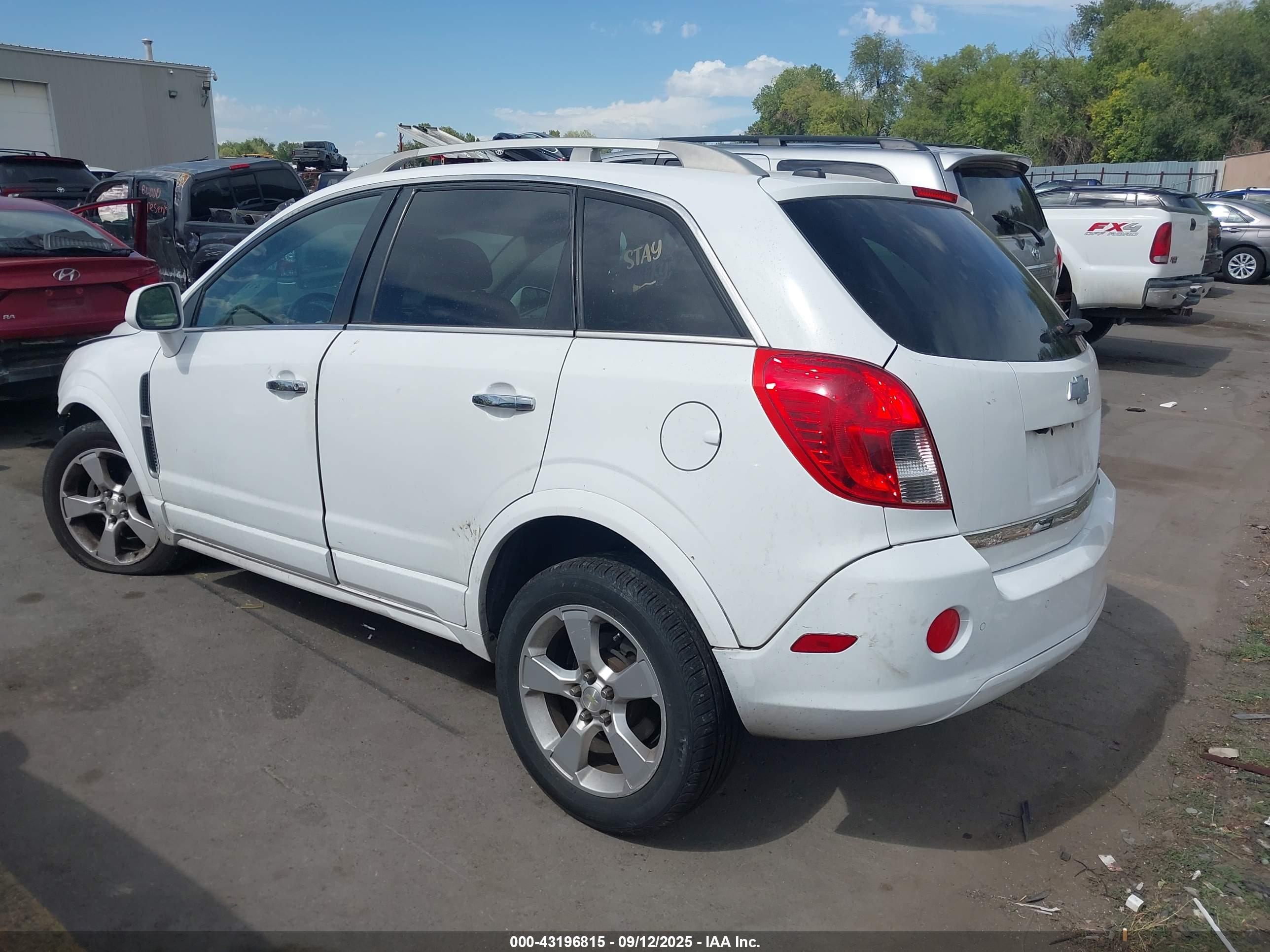 CHEVROLET CAPTIVA image 3