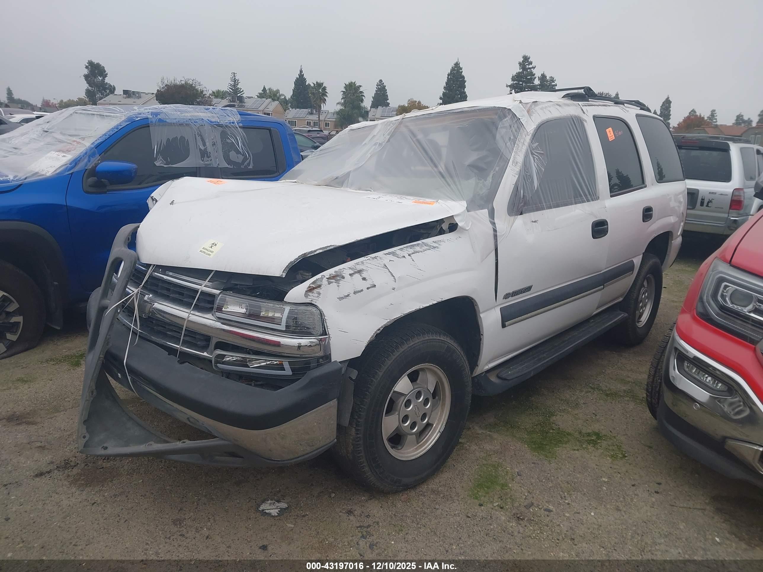 CHEVROLET TAHOE image 2