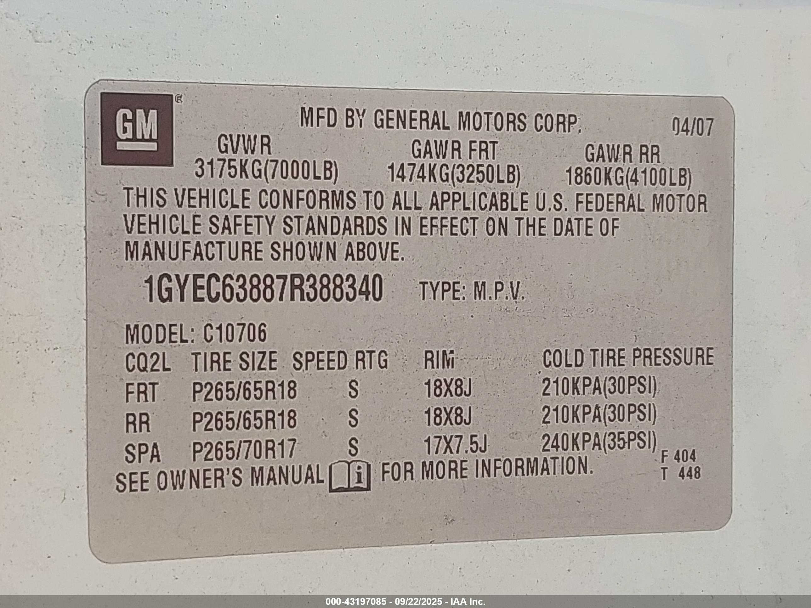 CADILLAC ESCALADE image 9