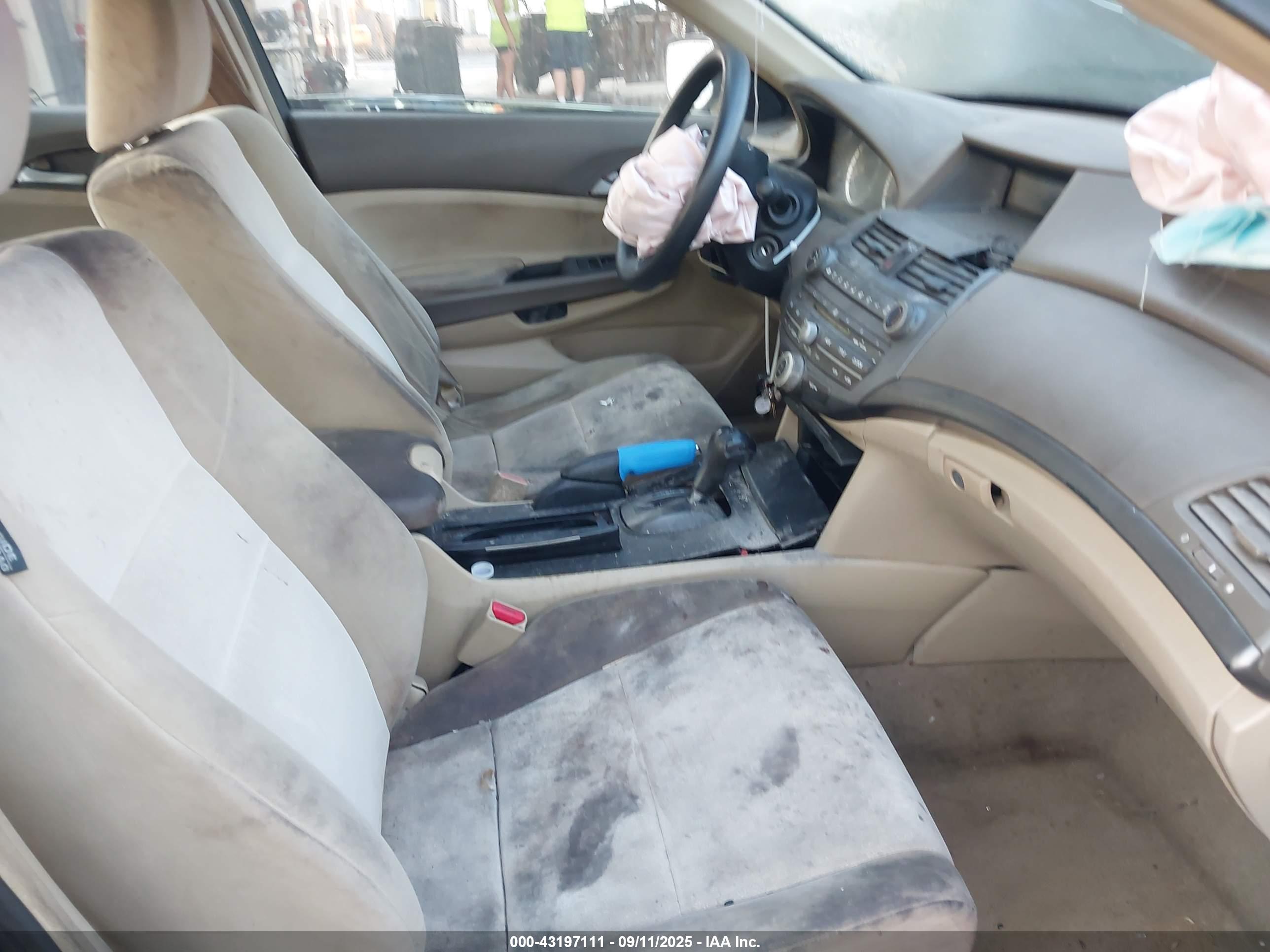 HONDA ACCORD image 5