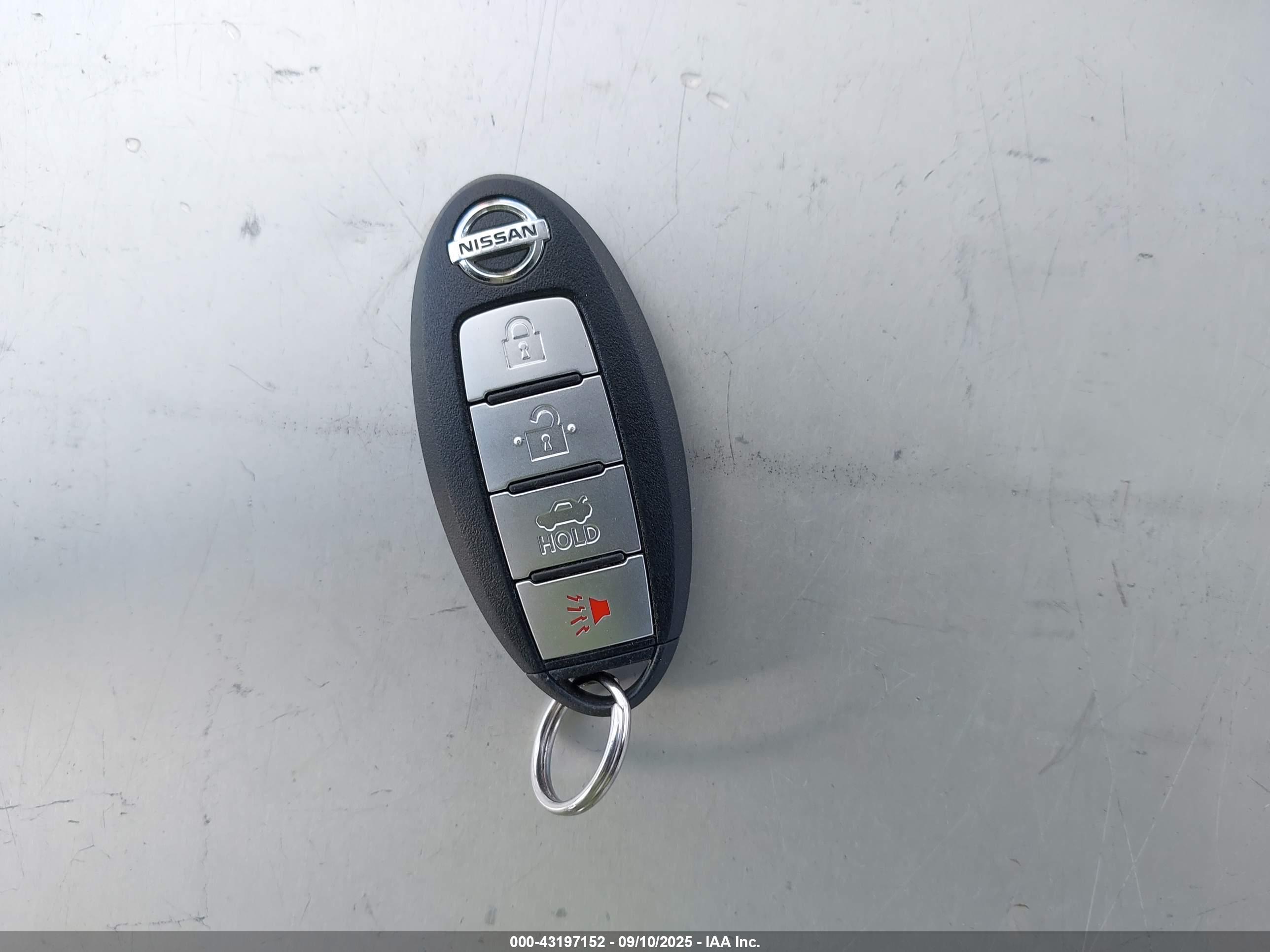 NISSAN ALTIMA image 11