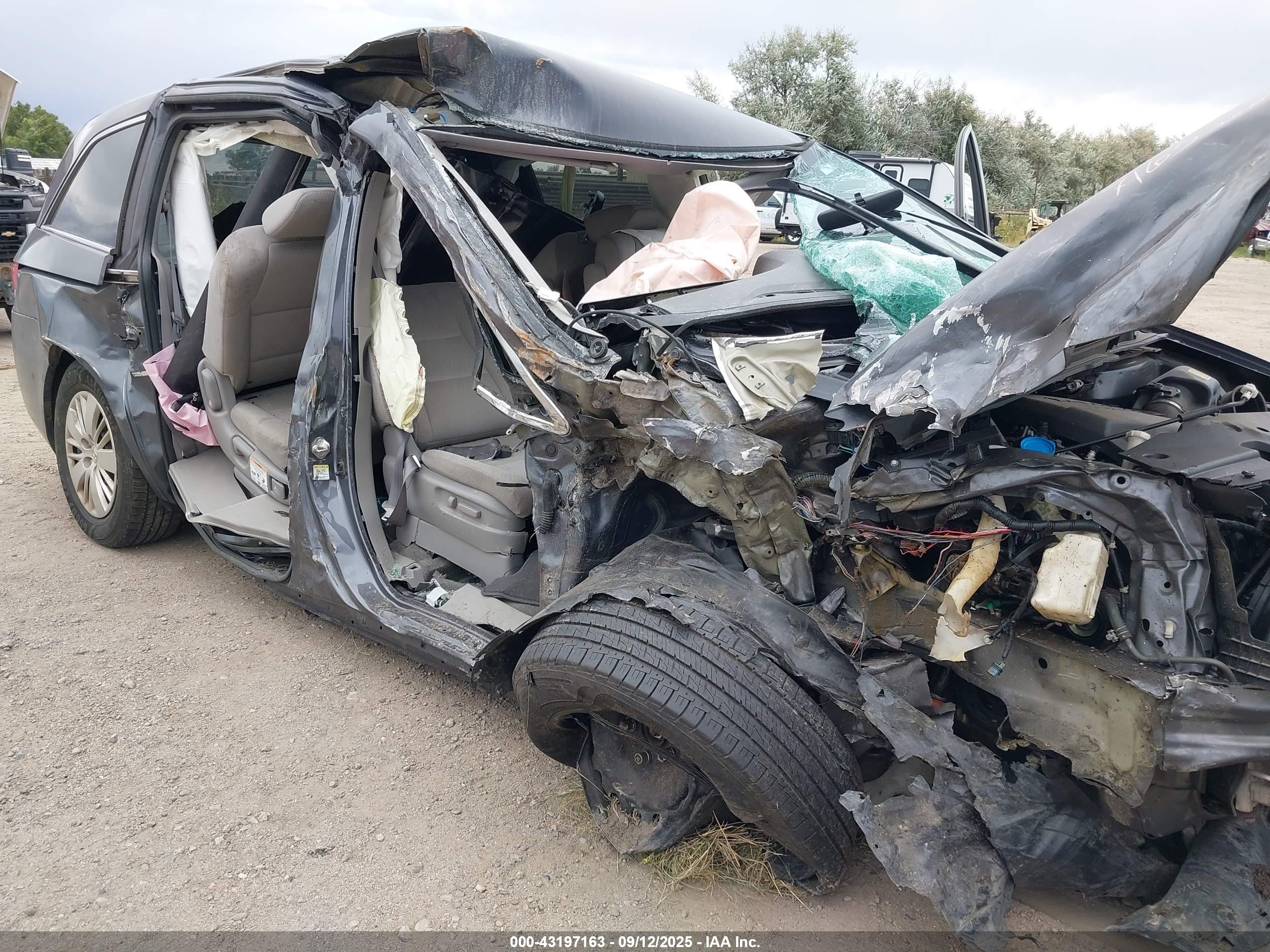 HONDA ODYSSEY image 6