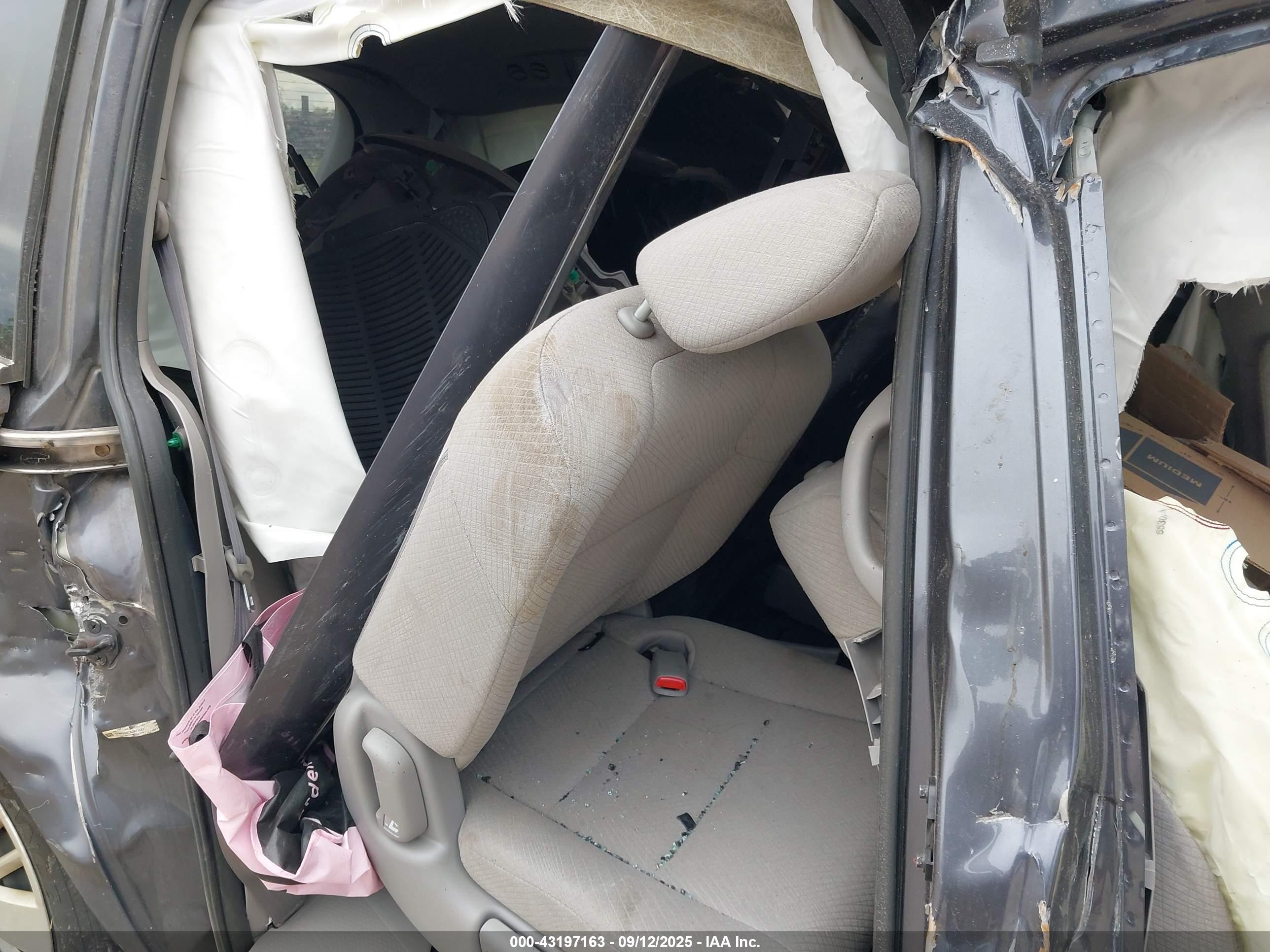 HONDA ODYSSEY image 8