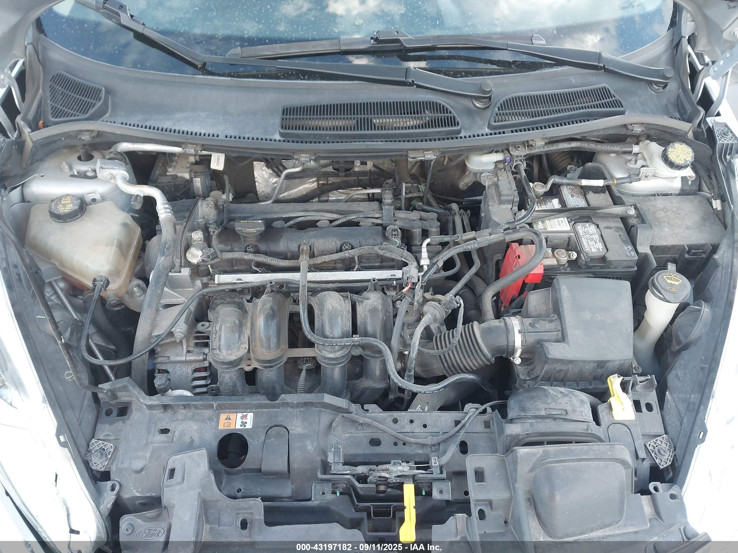 FORD FIESTA image 10