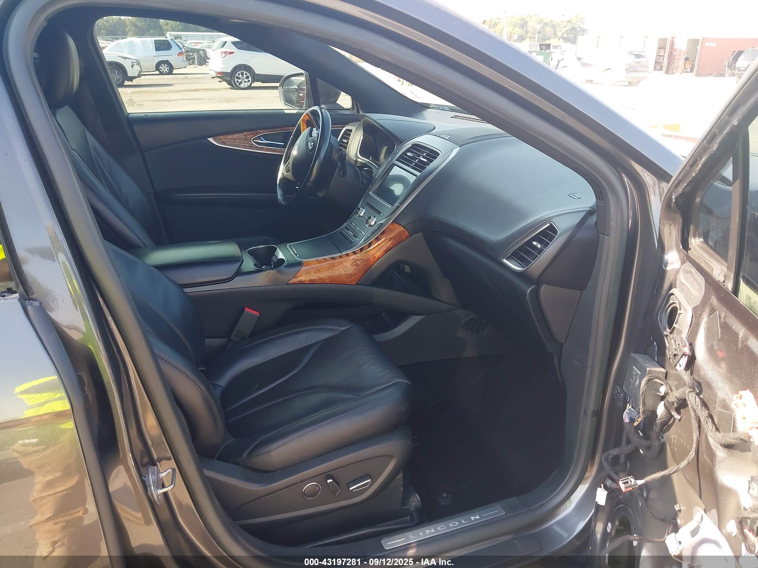 LINCOLN MKX image 5