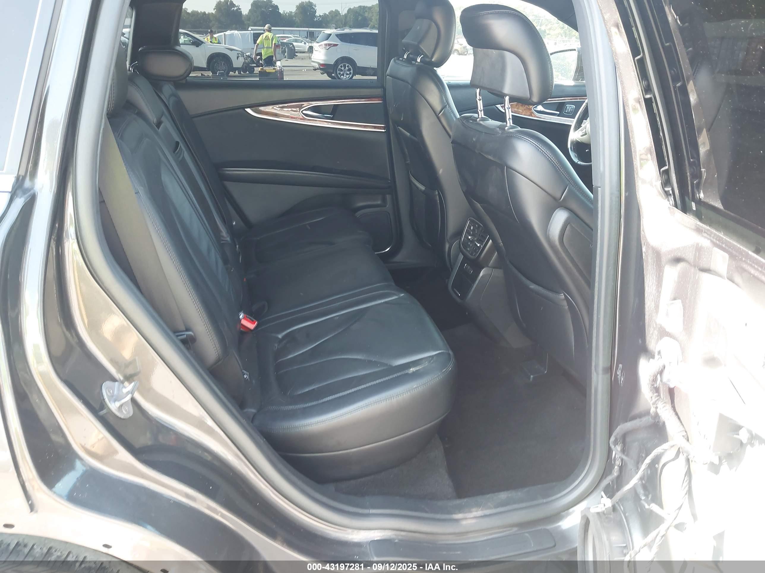 LINCOLN MKX image 8