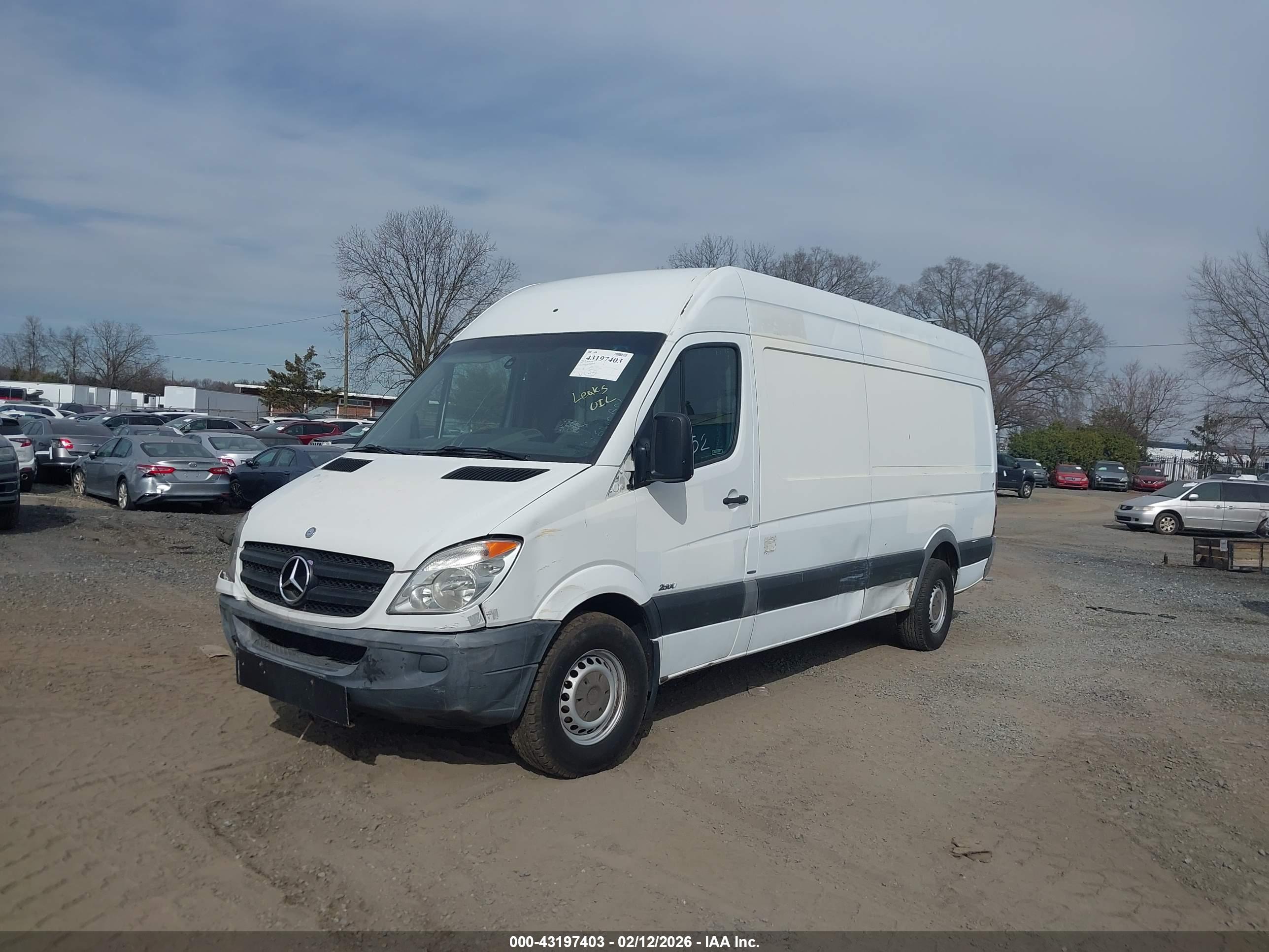 MERCEDES-BENZ SPRINTER image 2