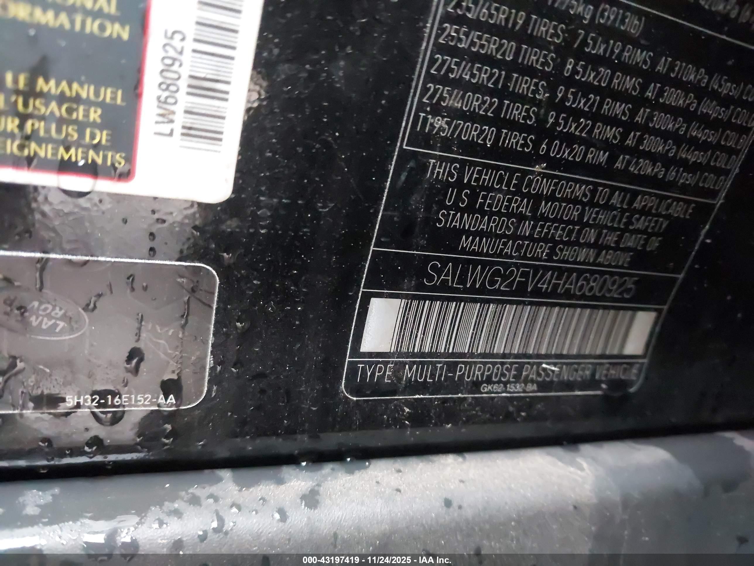 LAND ROVER image 9