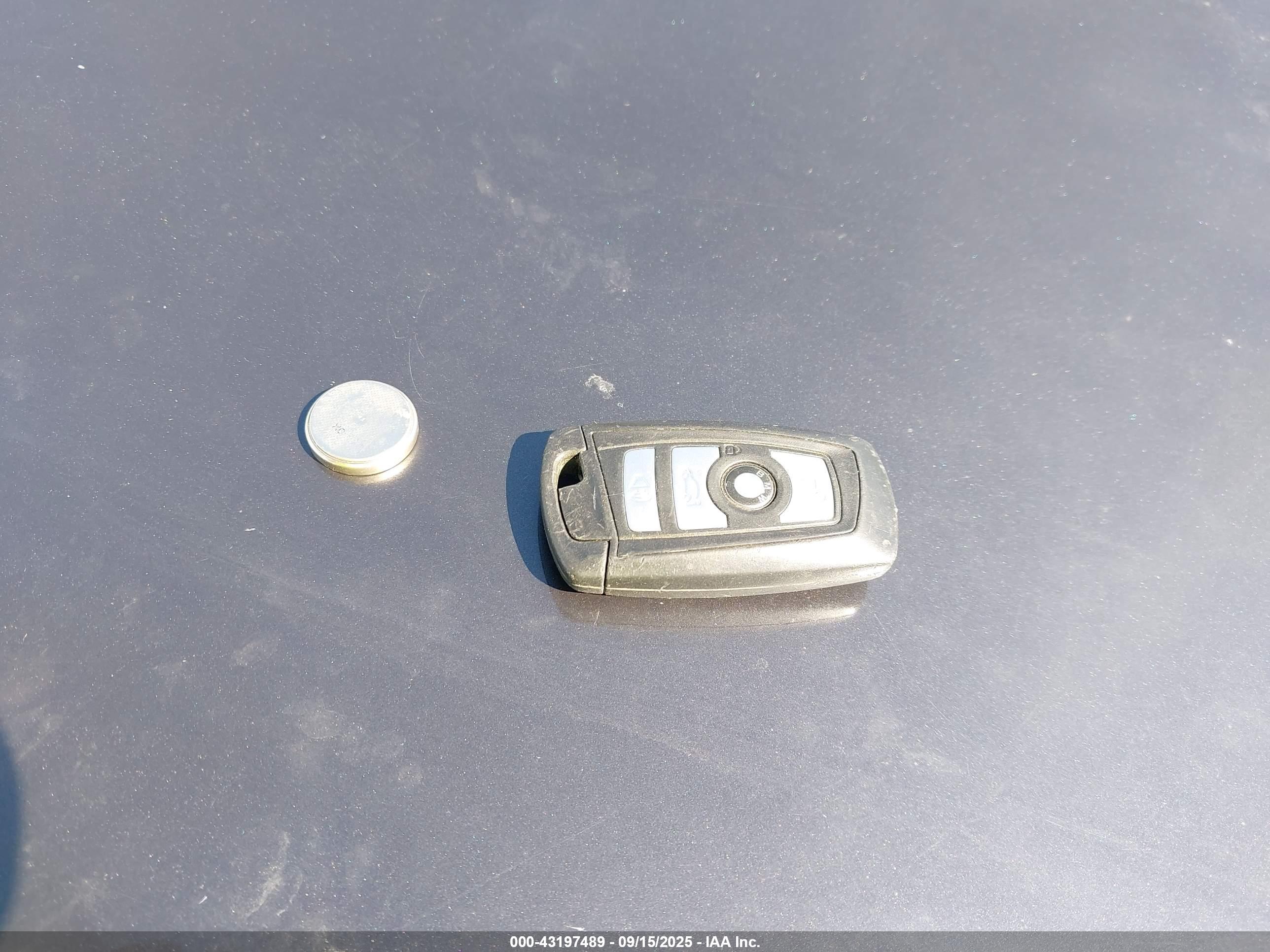 BMW 528I image 11