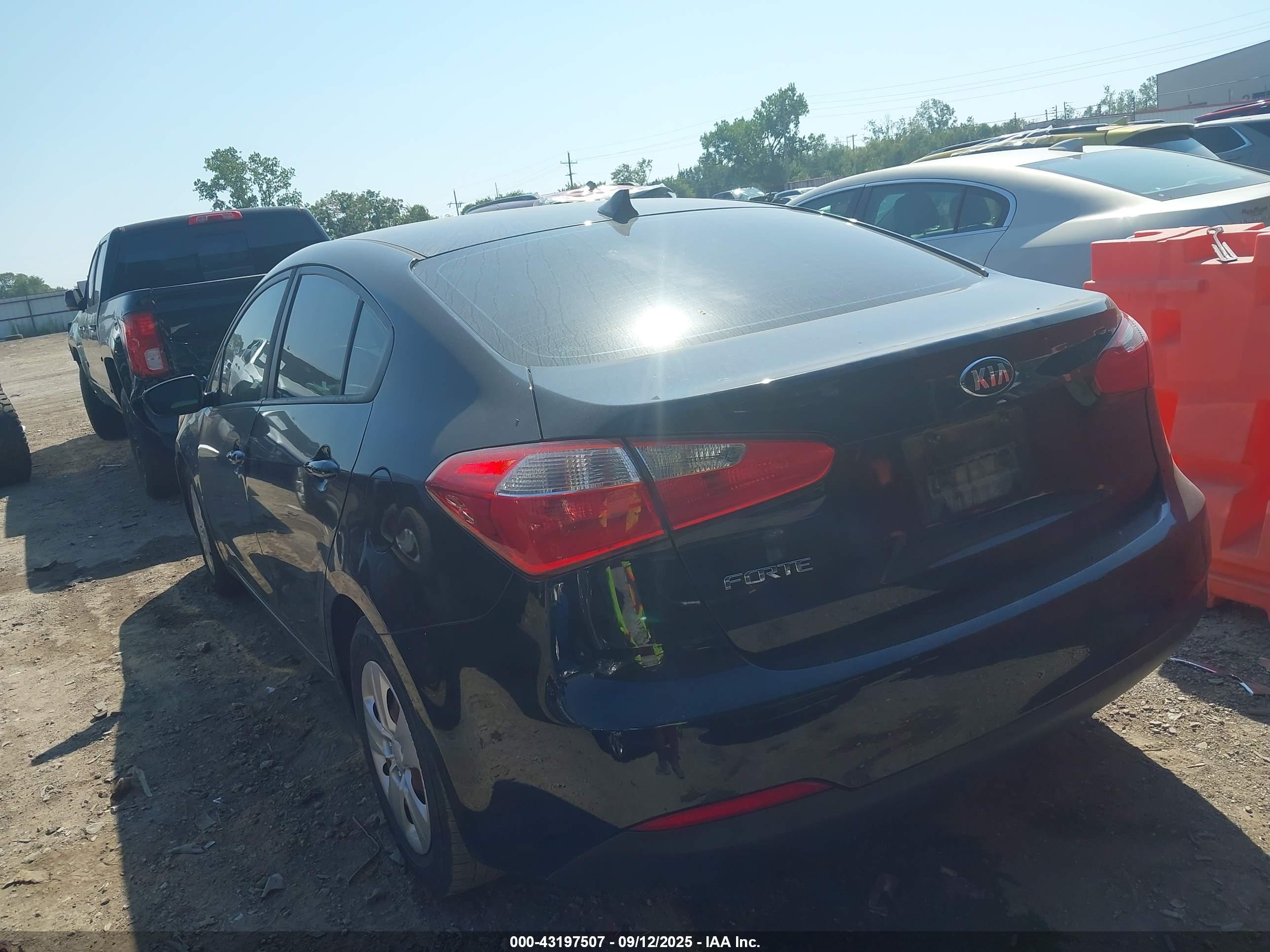 KIA FORTE image 3