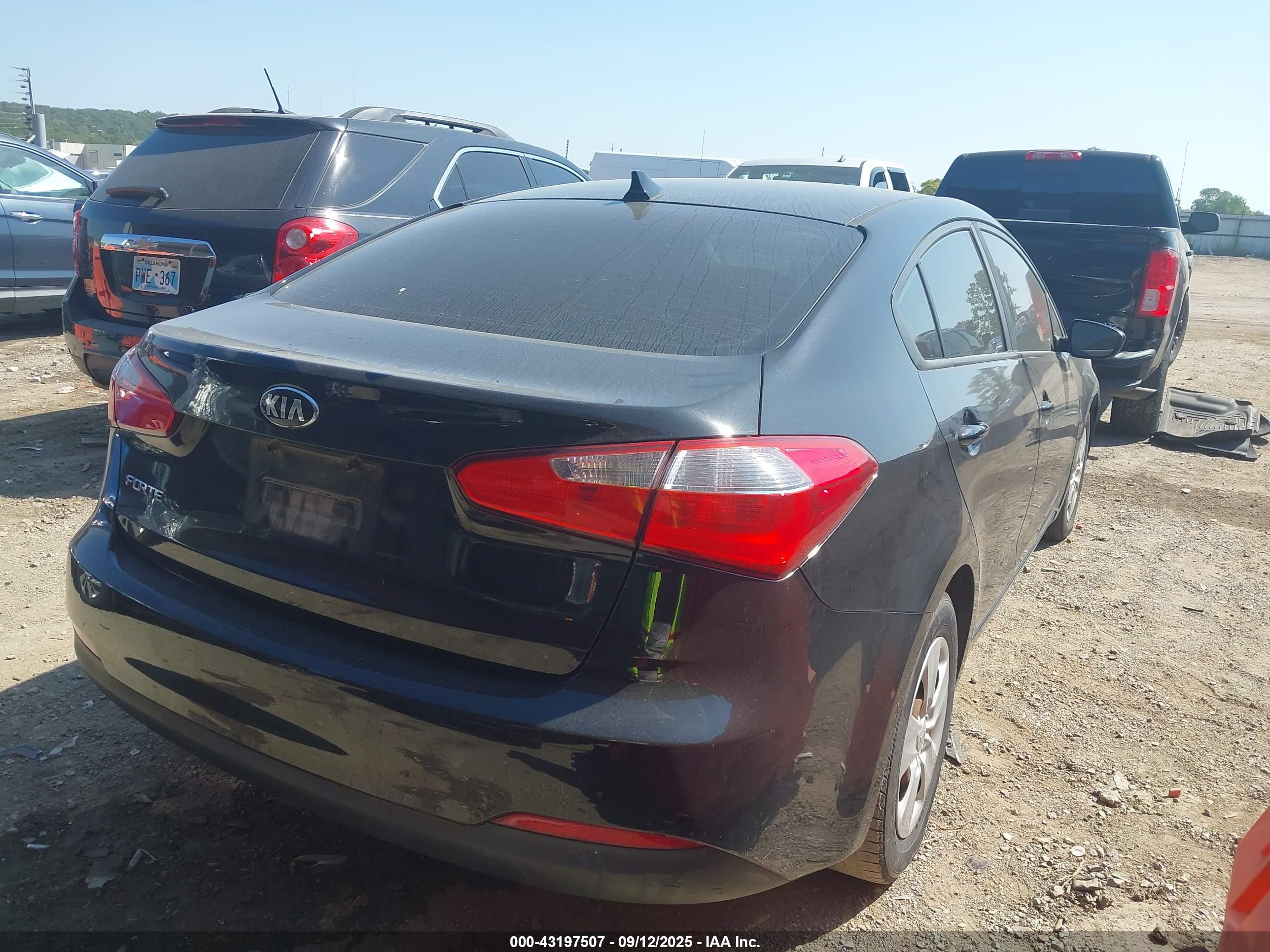 KIA FORTE image 4