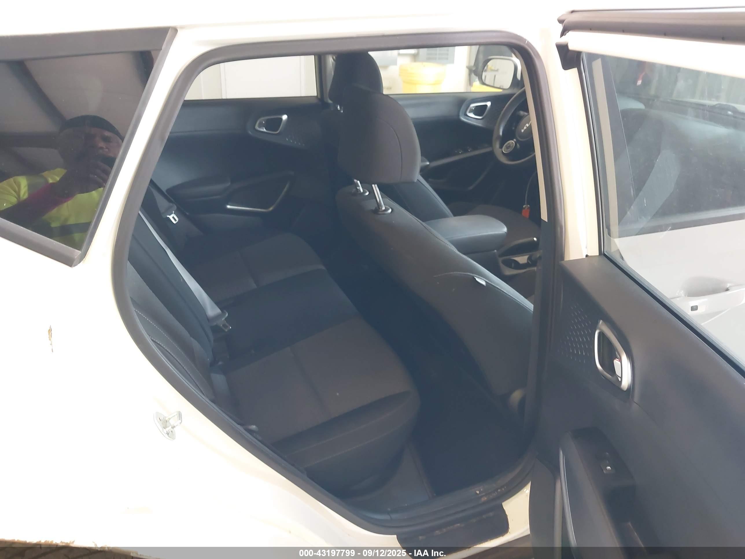 KIA SOUL image 8