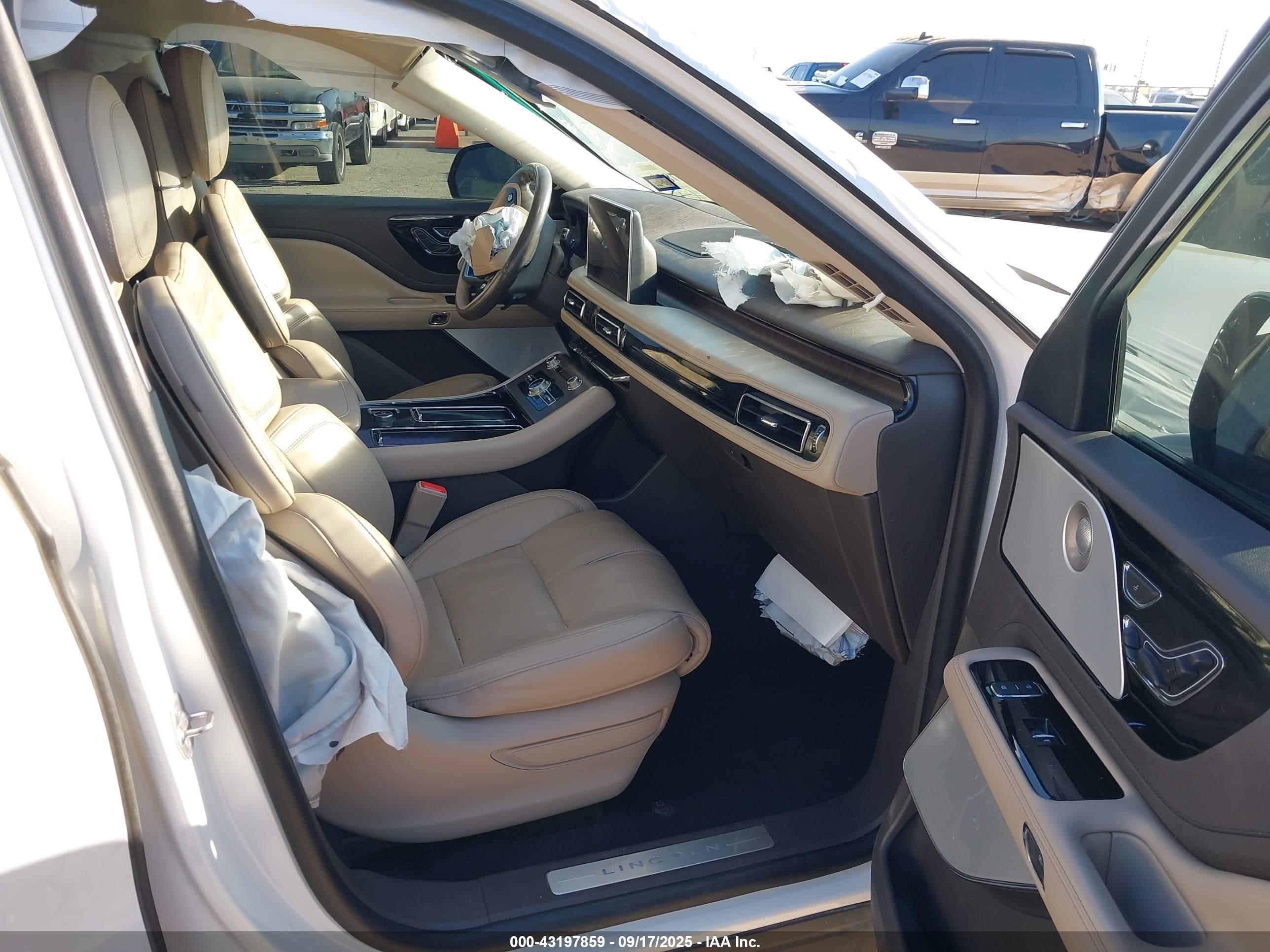 LINCOLN AVIATOR image 5