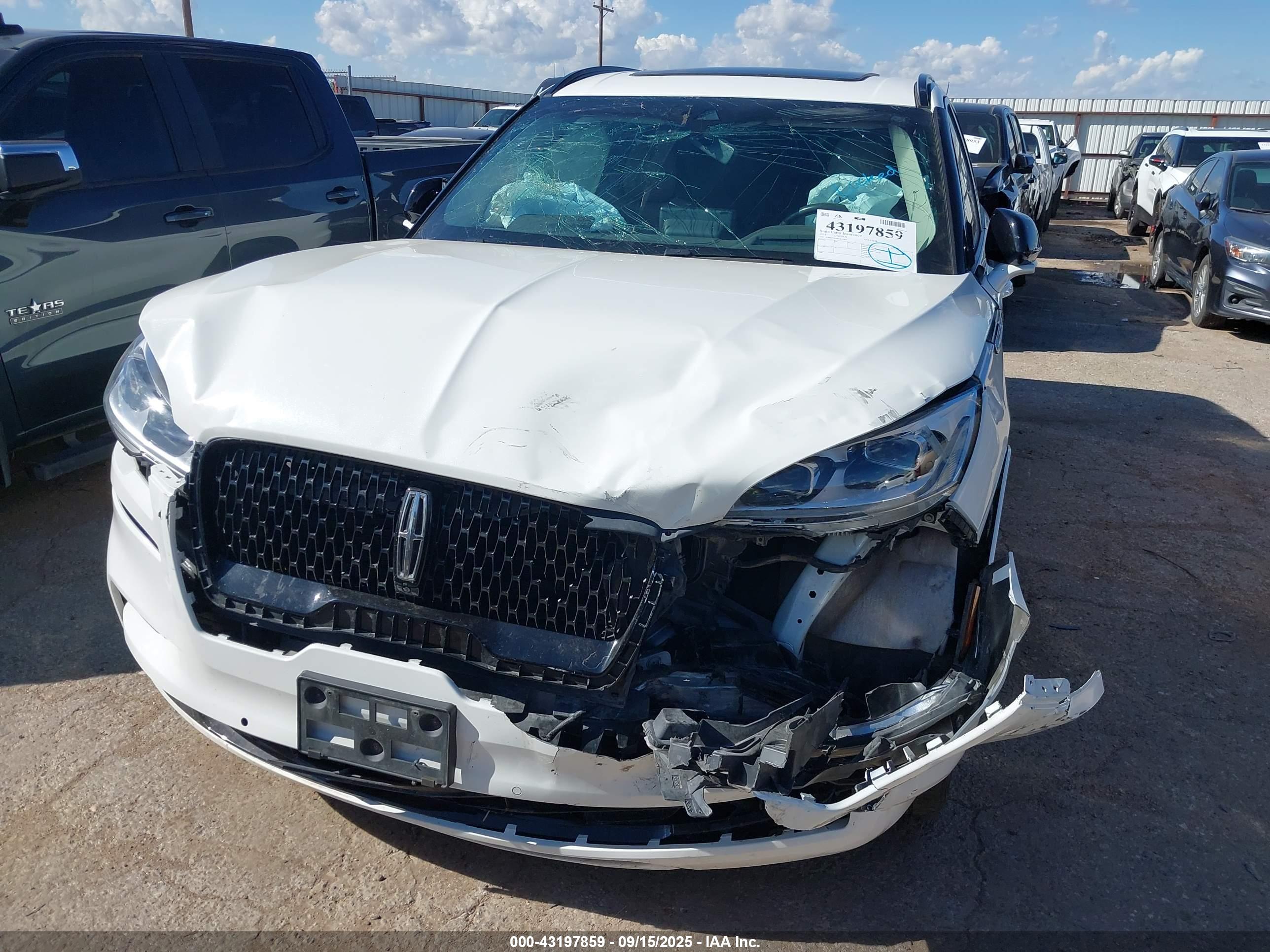 LINCOLN AVIATOR image 6