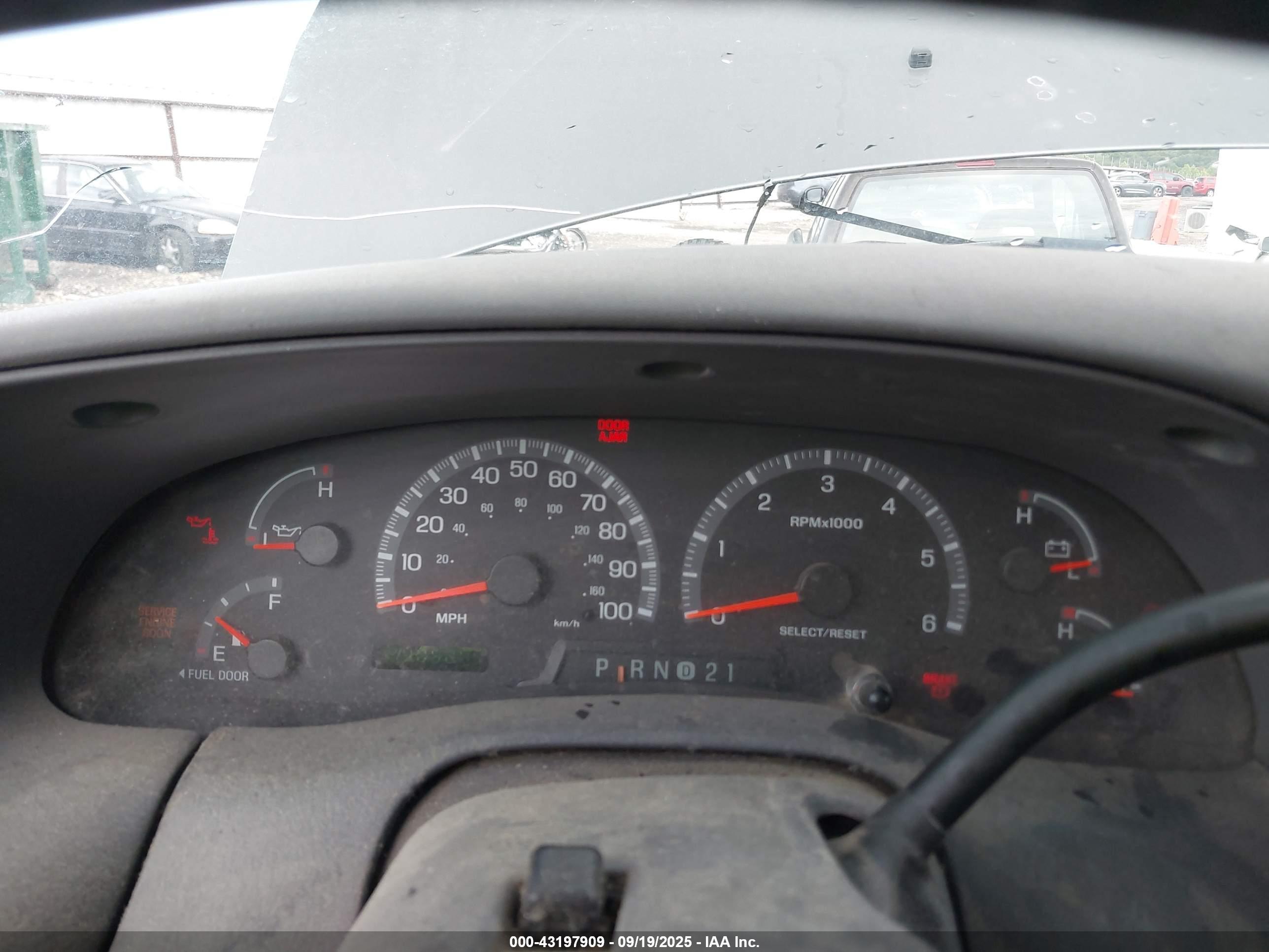 FORD F-150 image 7