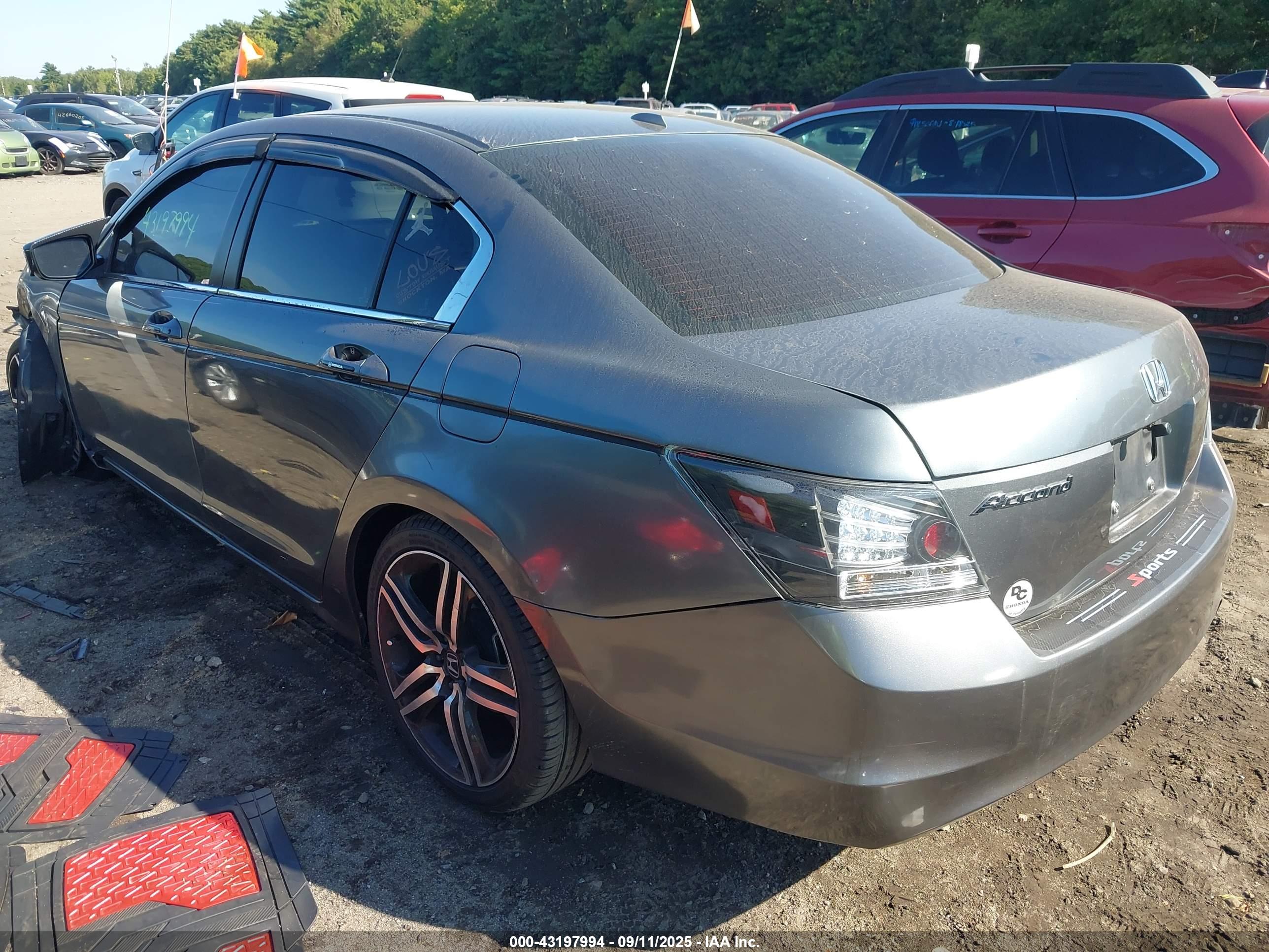 HONDA ACCORD image 3