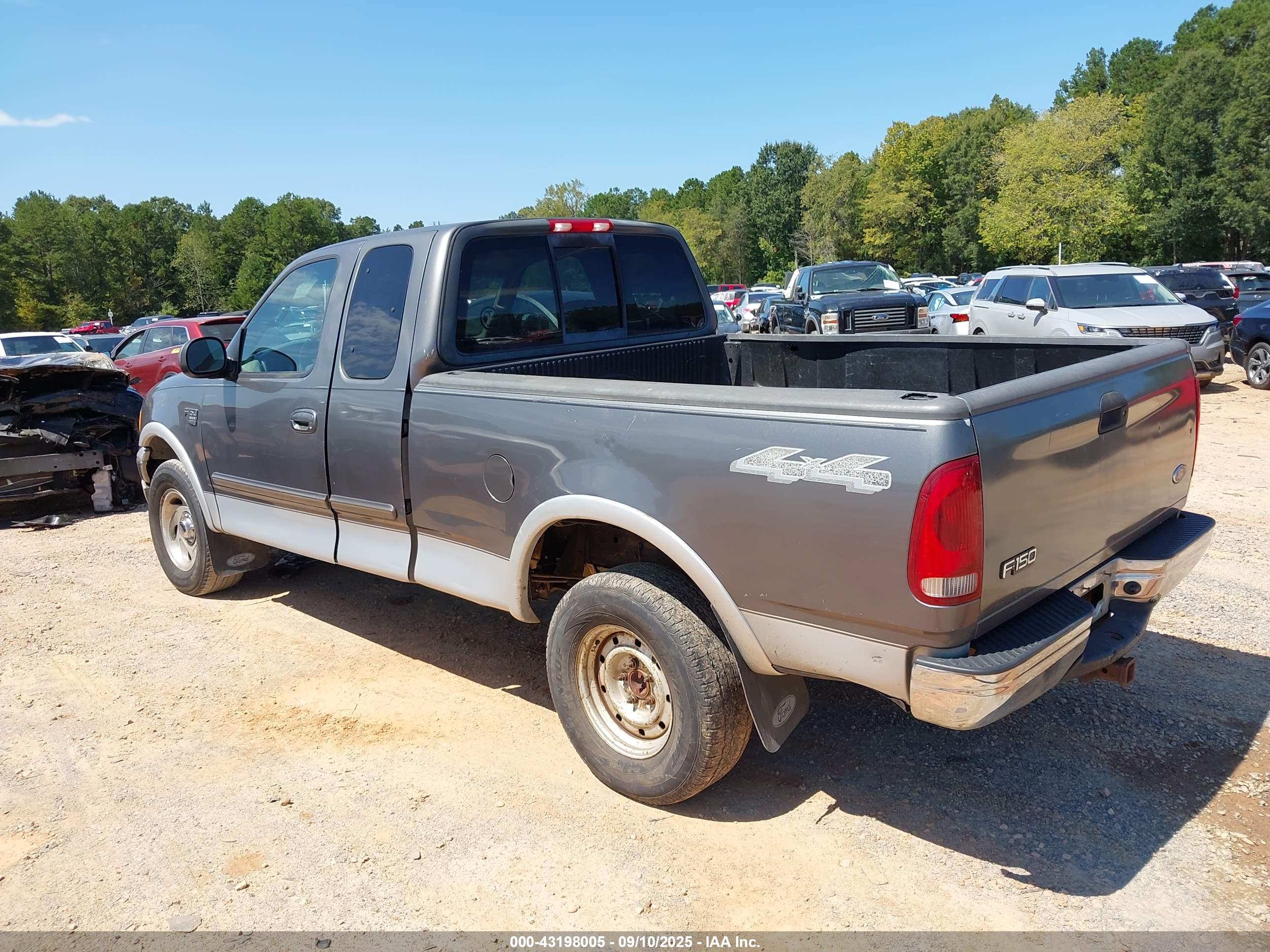 FORD F-150 image 3