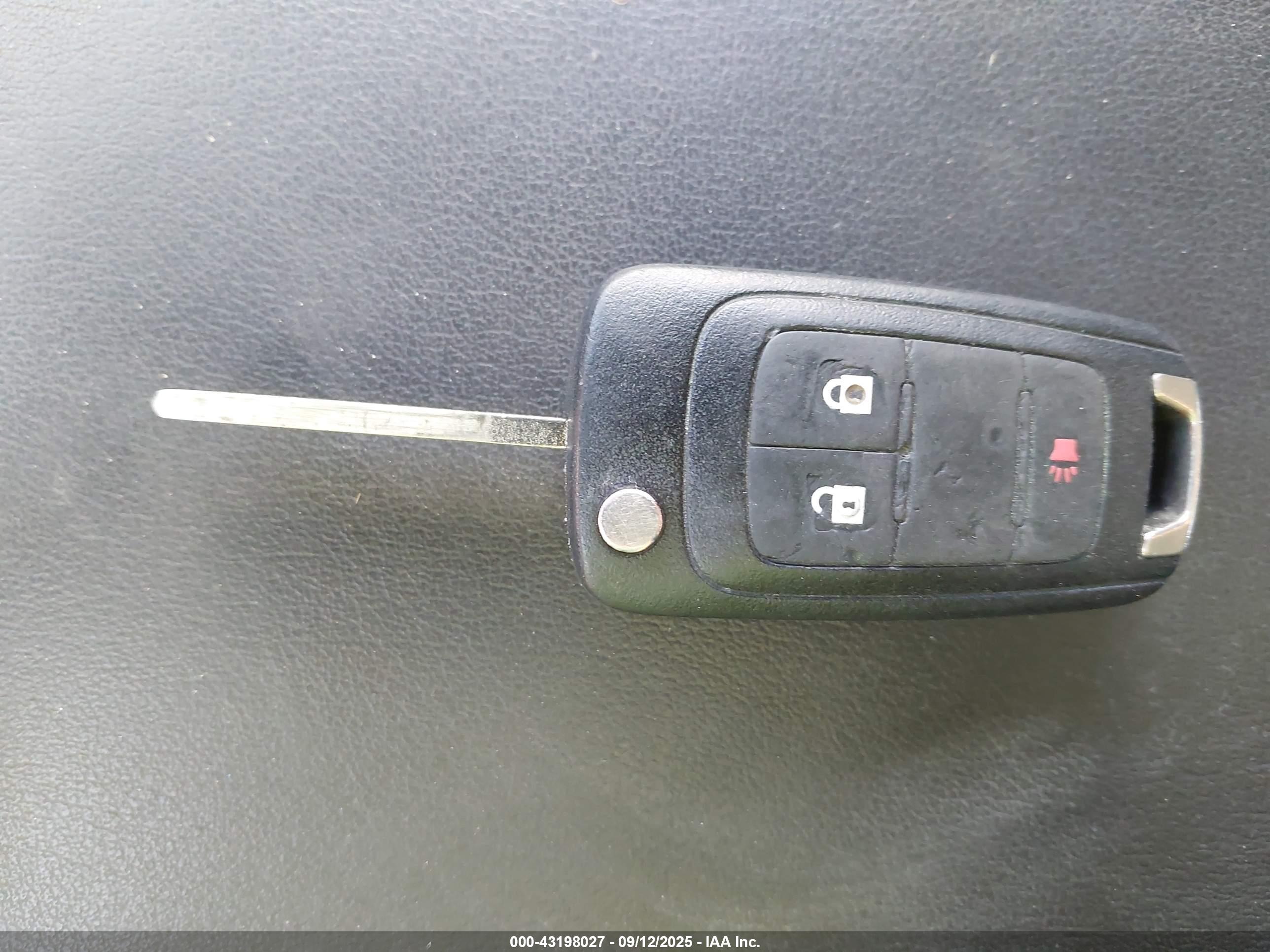 GMC TERRAIN image 11
