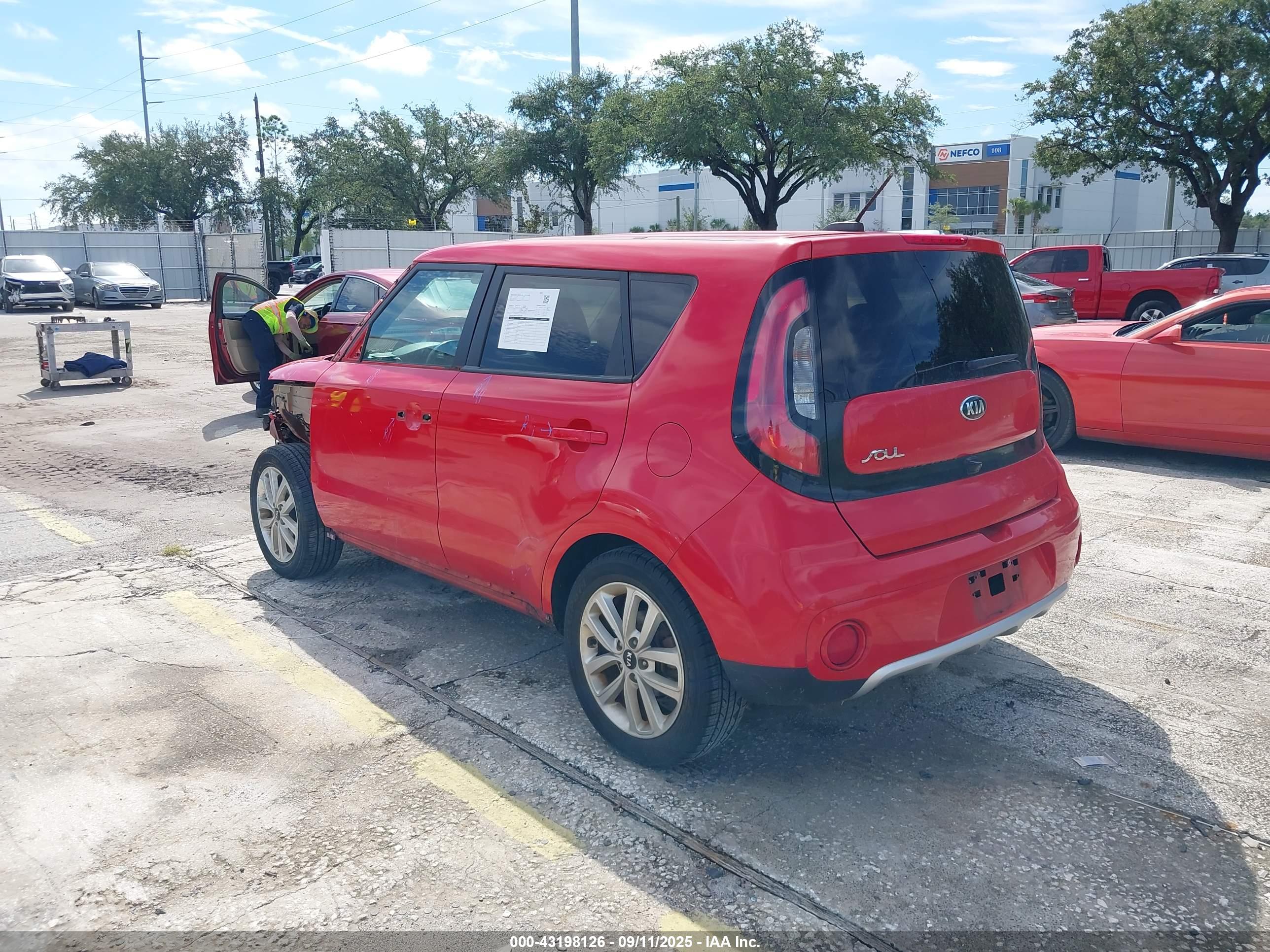 KIA SOUL image 3
