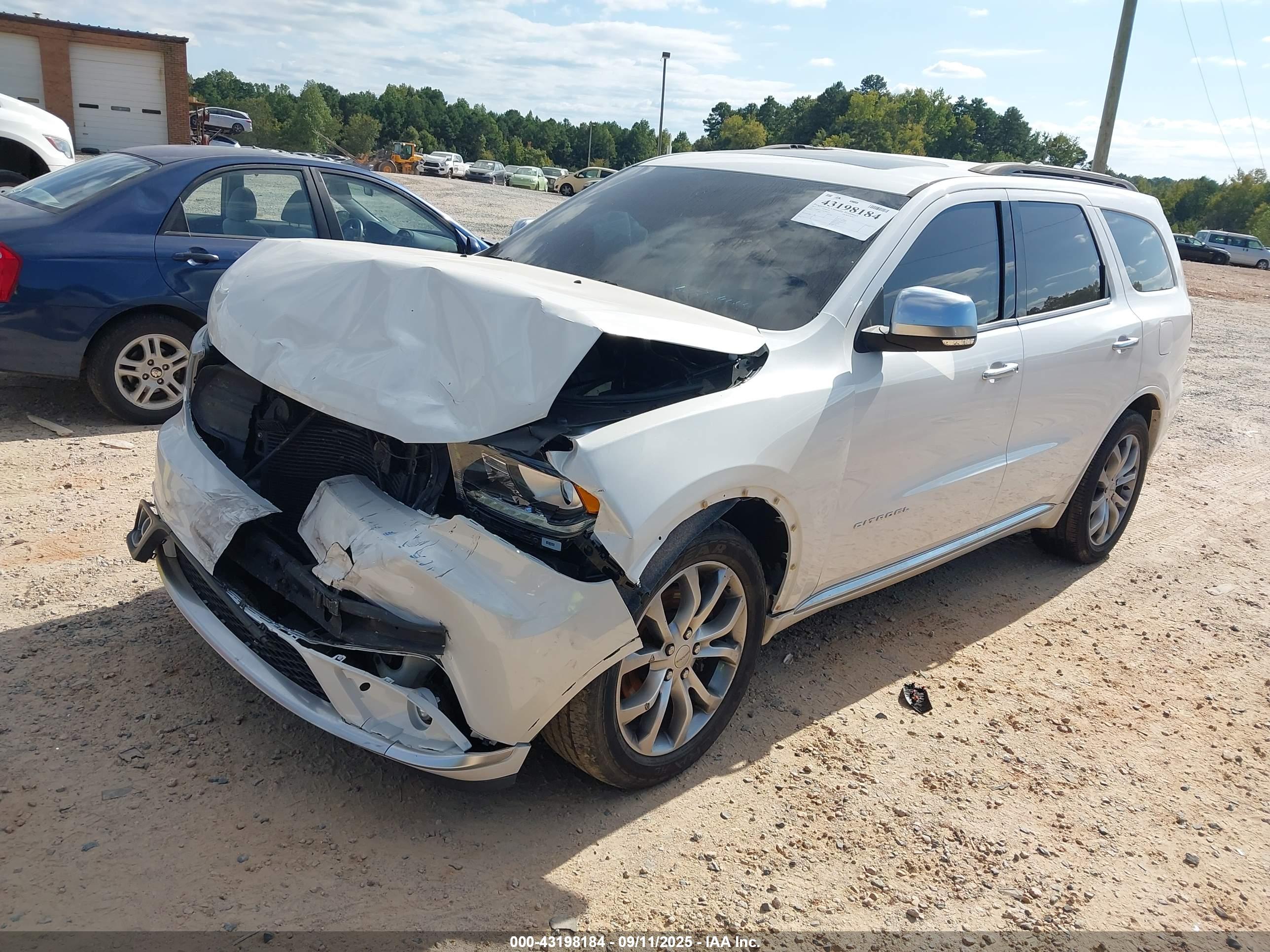 DODGE DURANGO image 2
