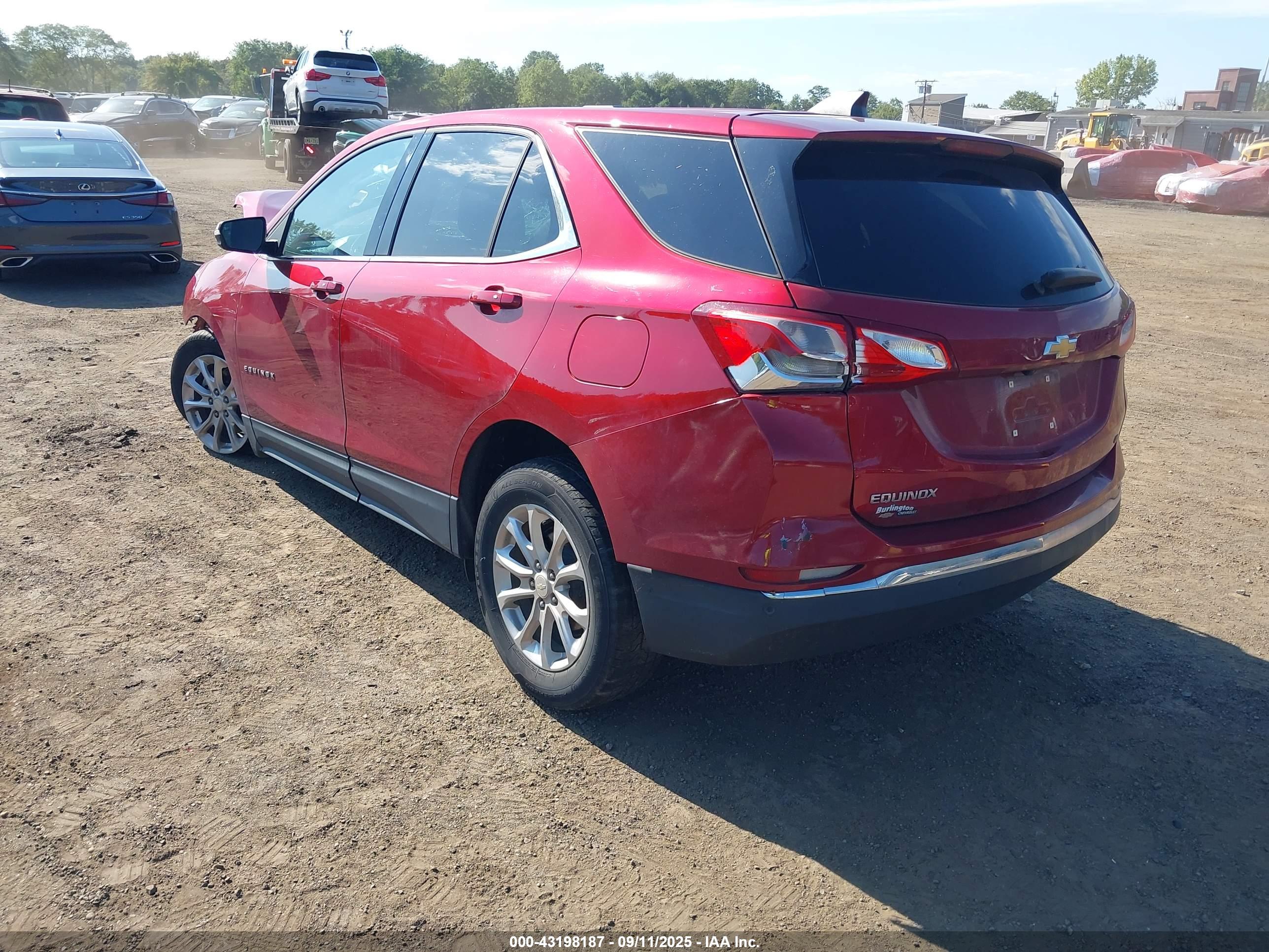 CHEVROLET EQUINOX image 3