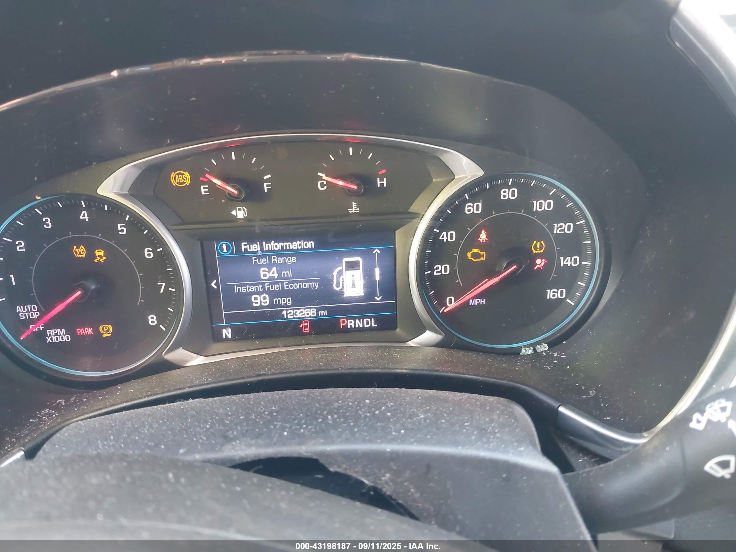 CHEVROLET EQUINOX image 7