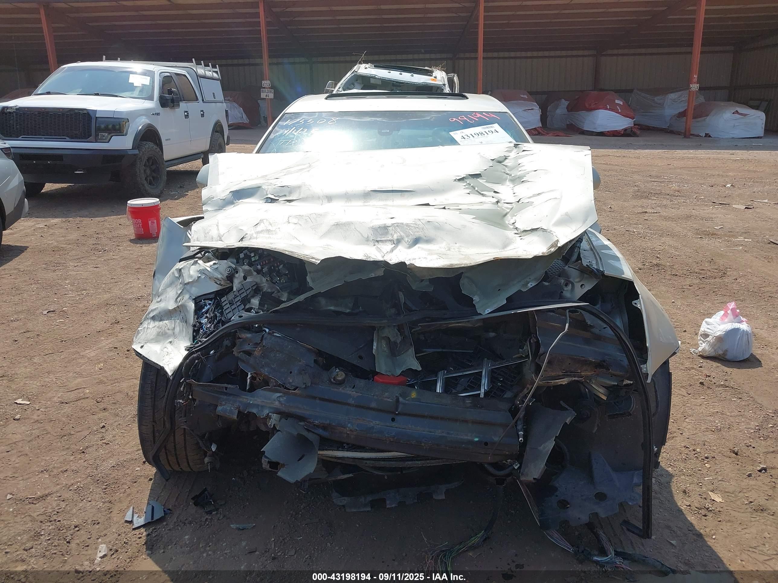 CADILLAC CTS image 6