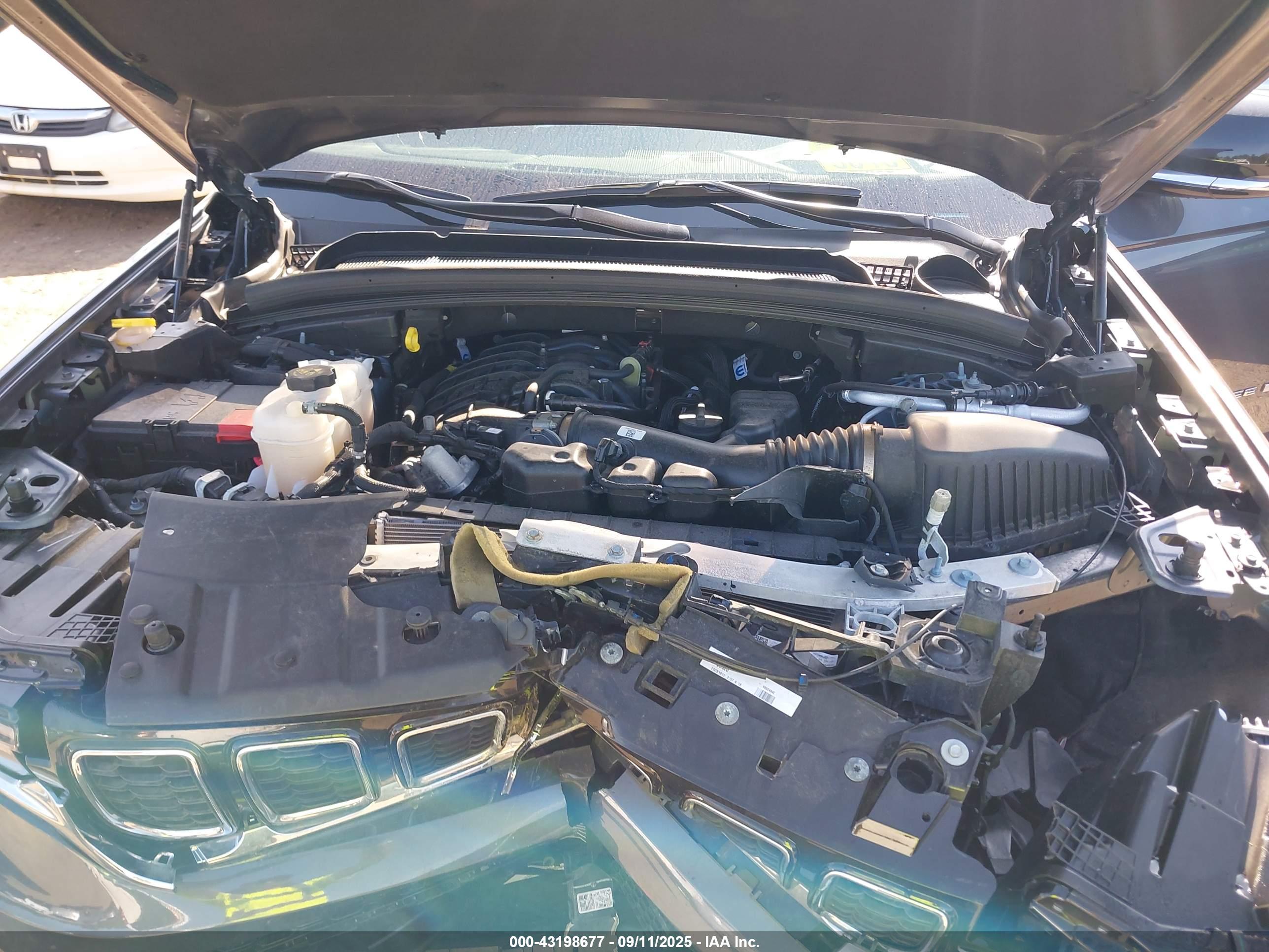 JEEP GRAND image 10