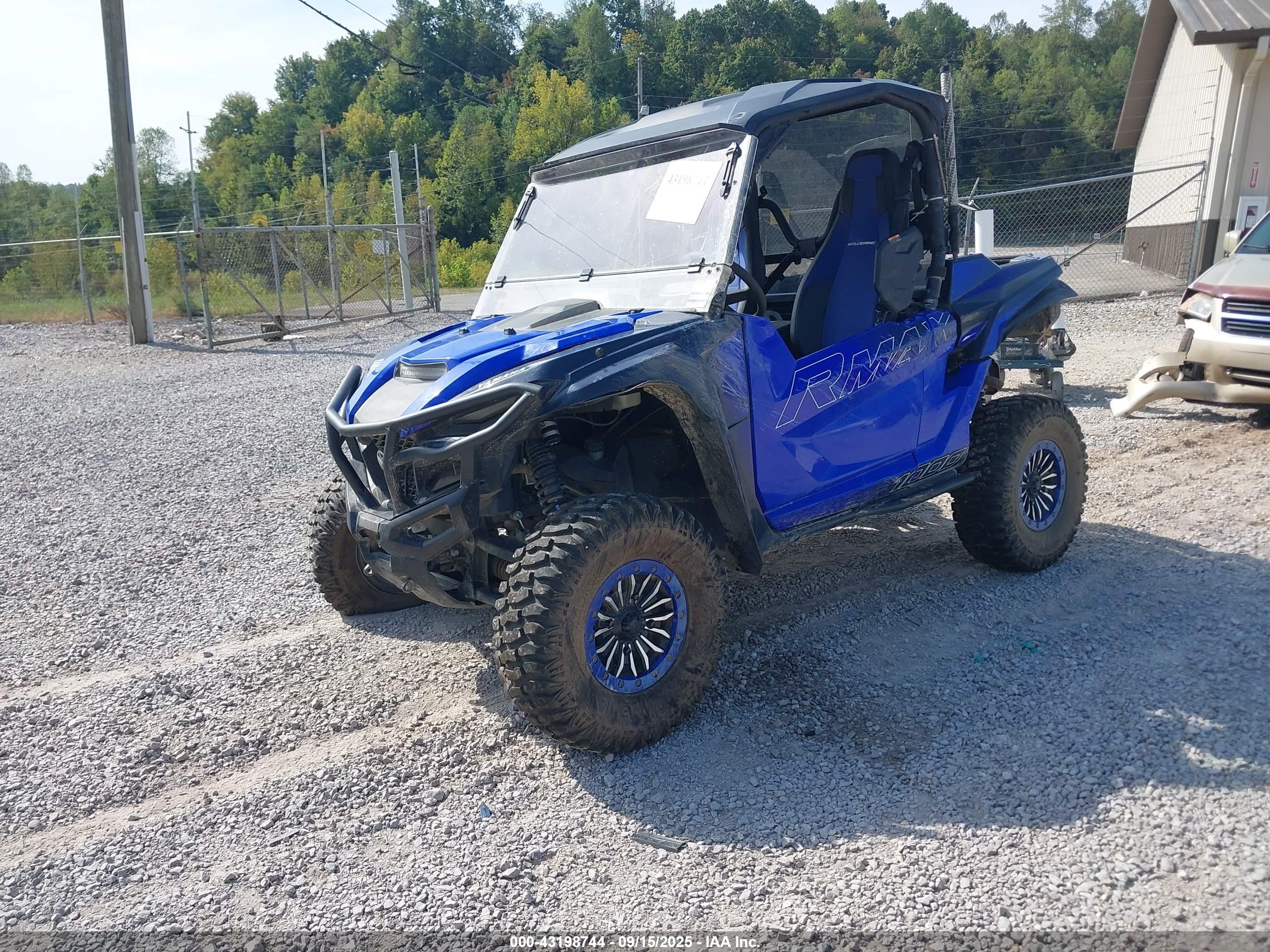 YAMAHA YXE1000 image 2