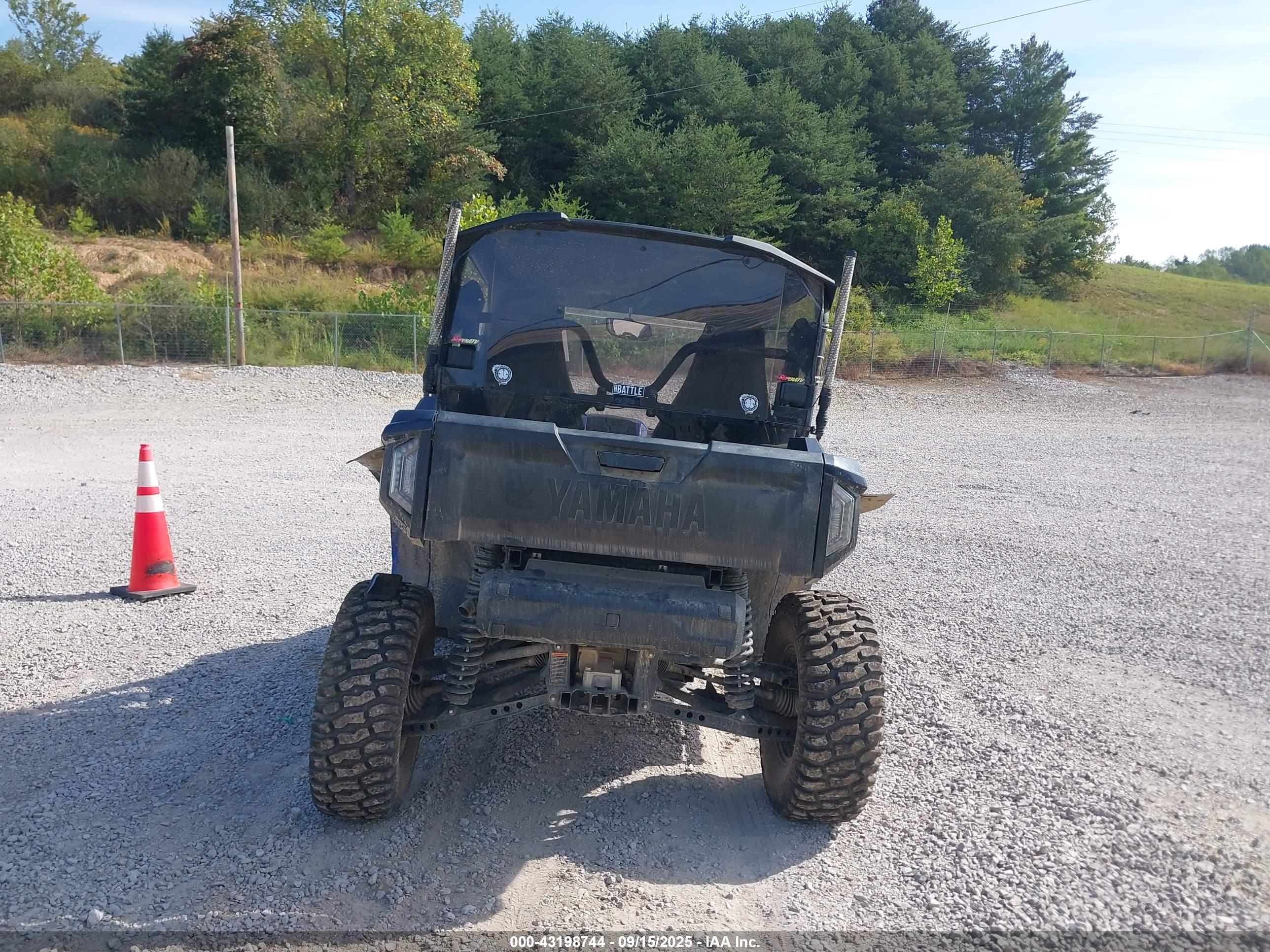 YAMAHA YXE1000 image 6