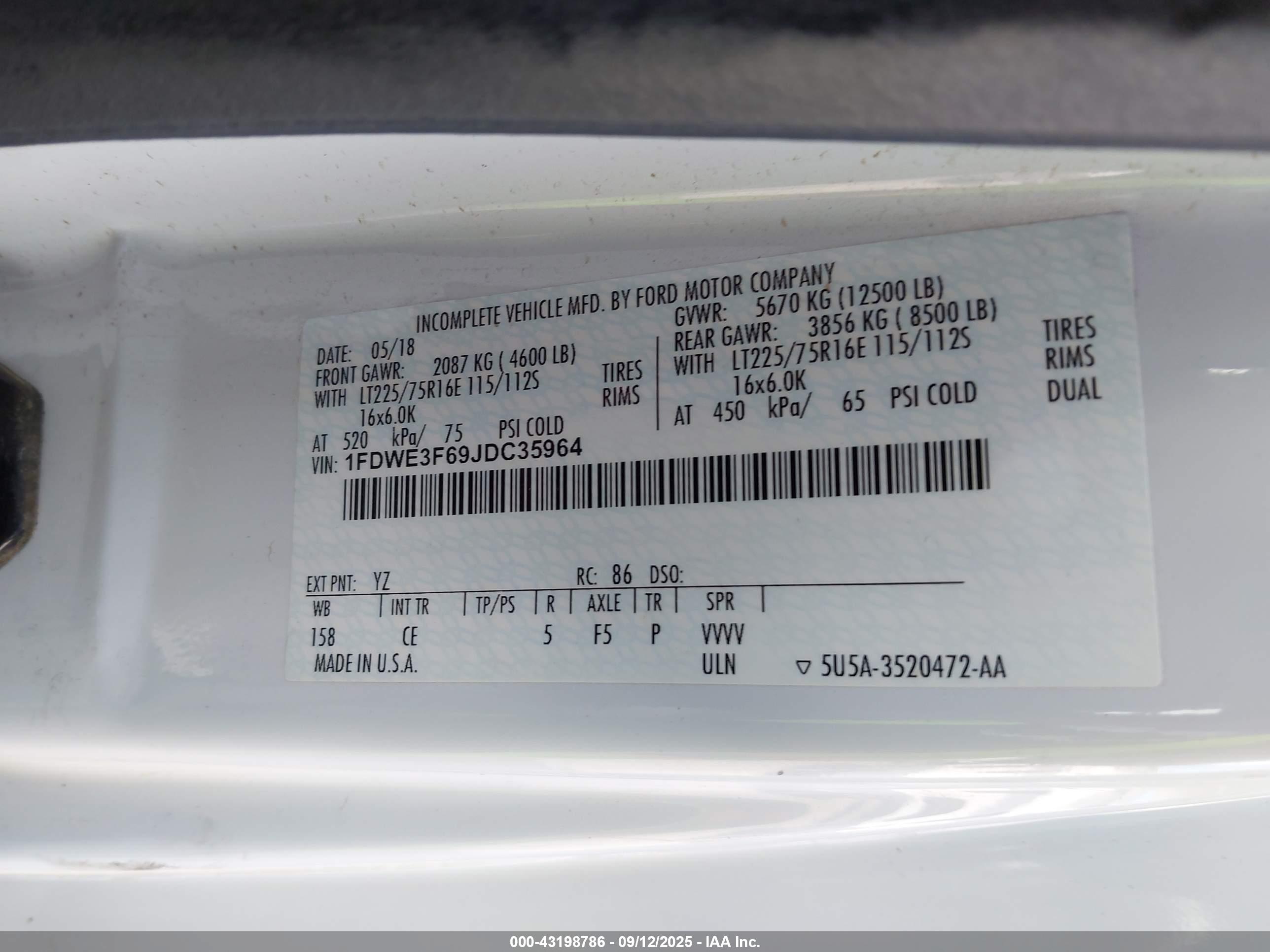 FORD E-350 image 9