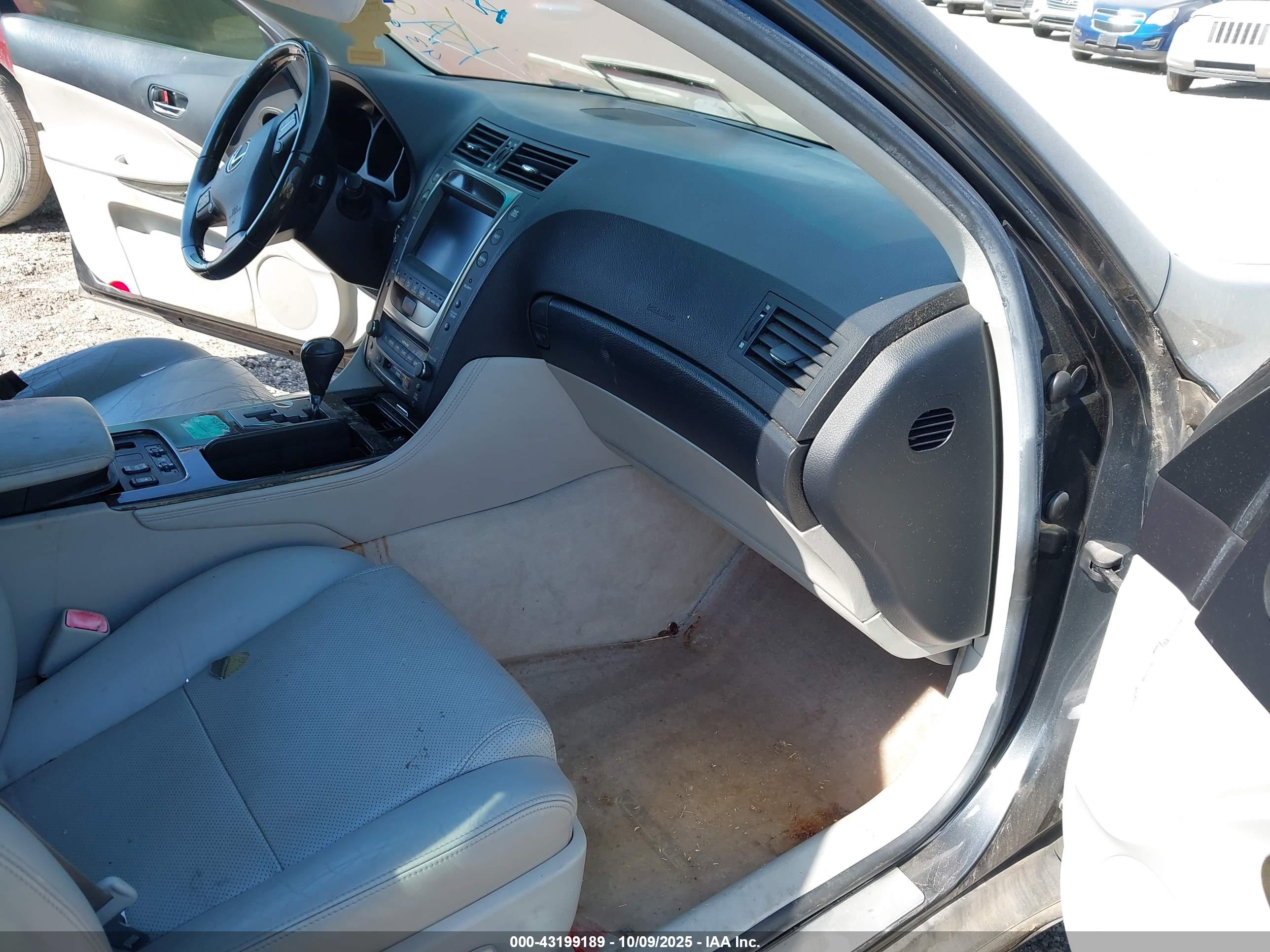 LEXUS GS image 5