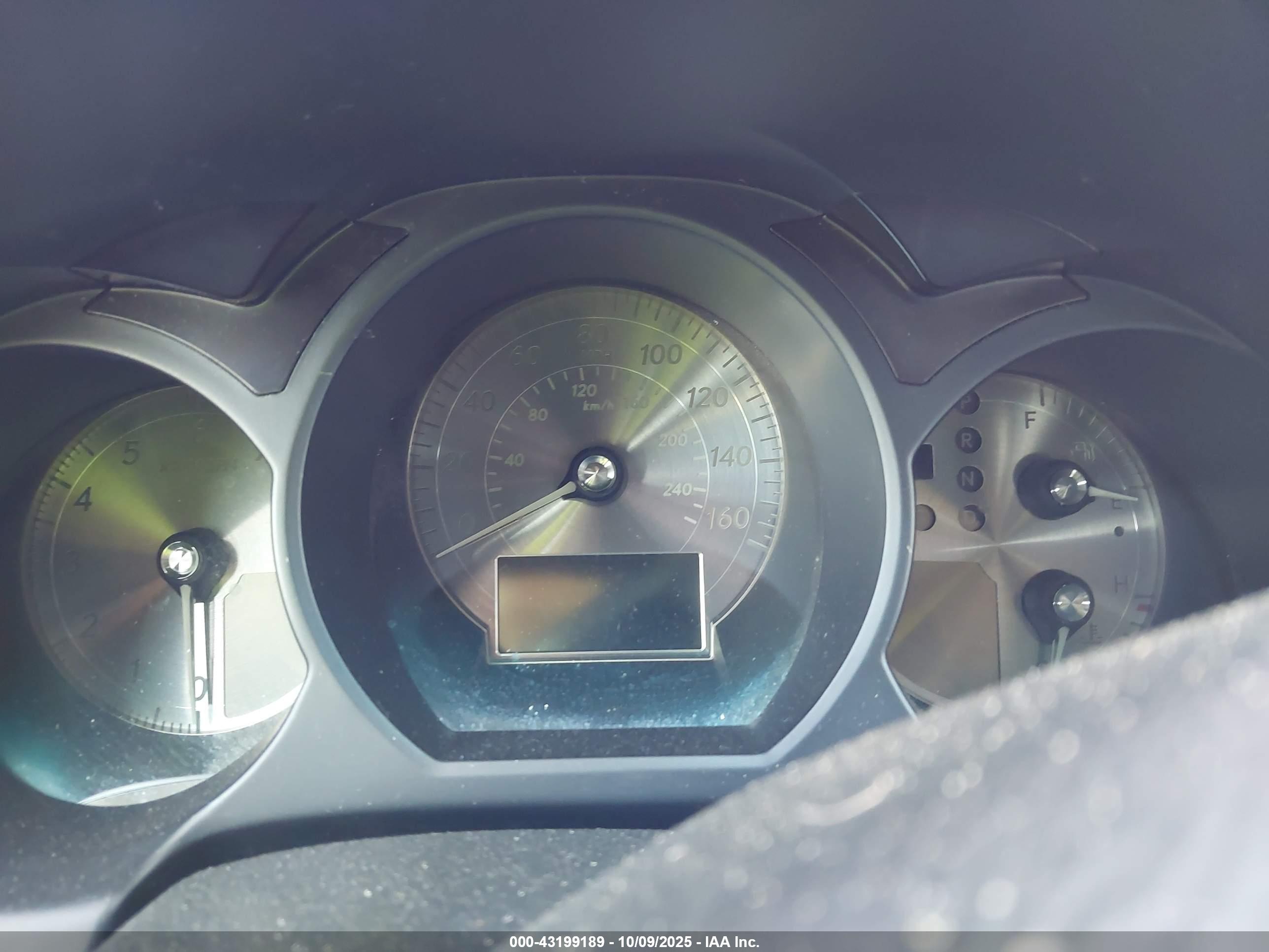 LEXUS GS image 7