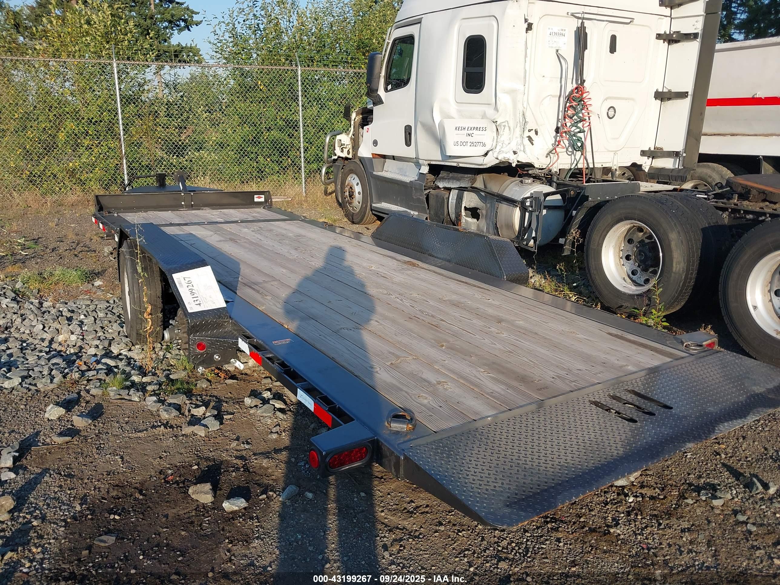 LOADCRAFT TRAILERS image 3